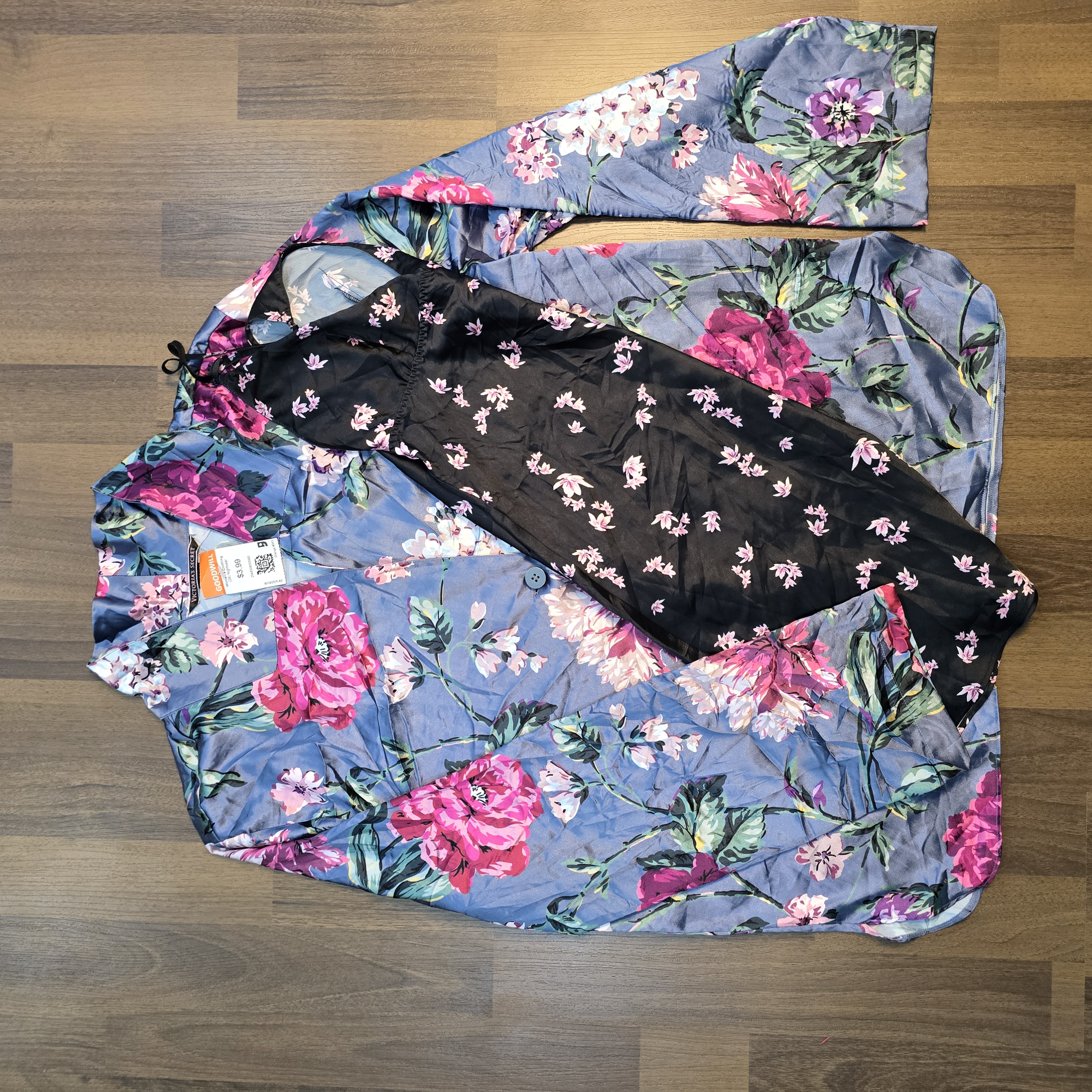 AV-0575 Victoria's Secret Sleep Wear