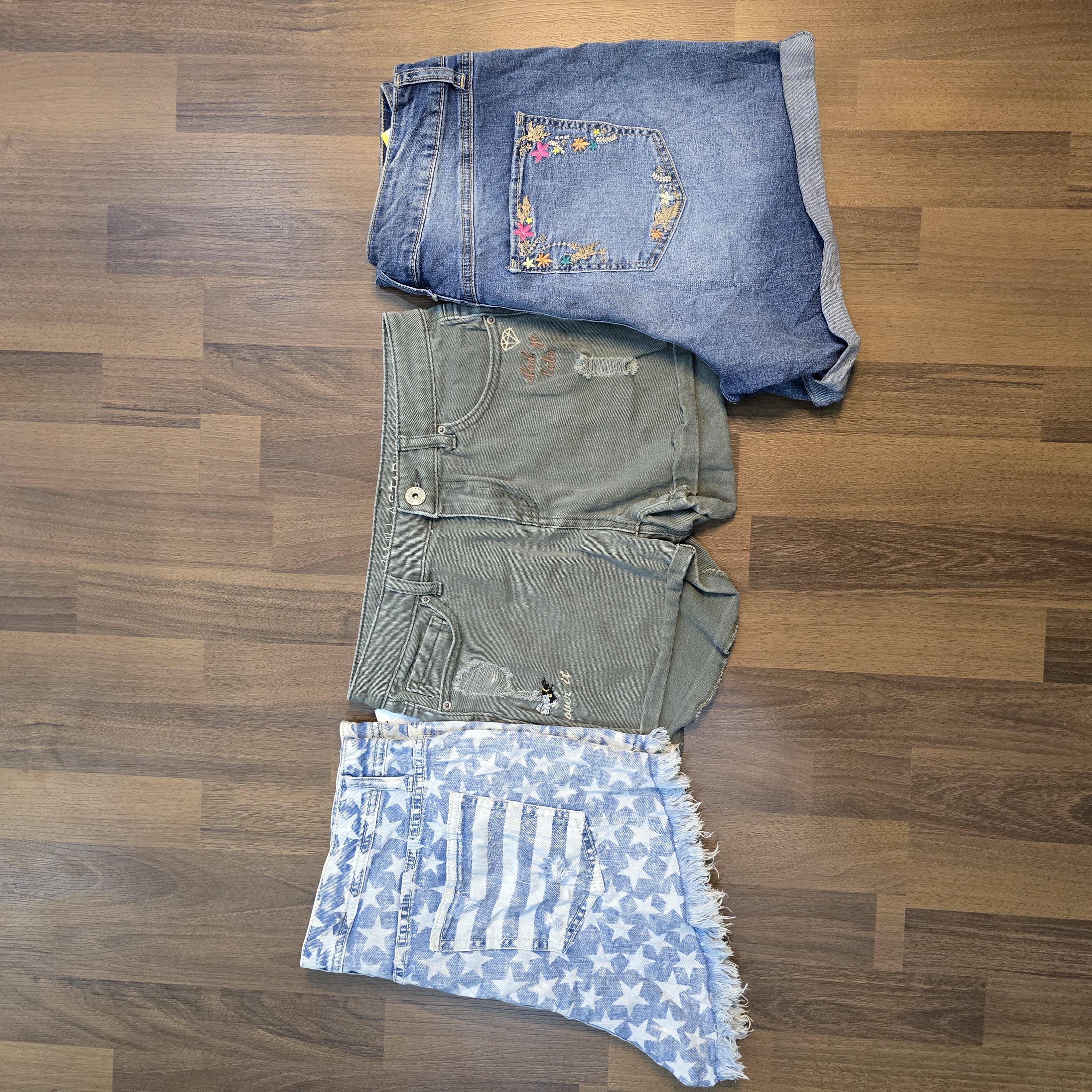 AV-0577 Pantaloni Corti in Denim Stile Y2K