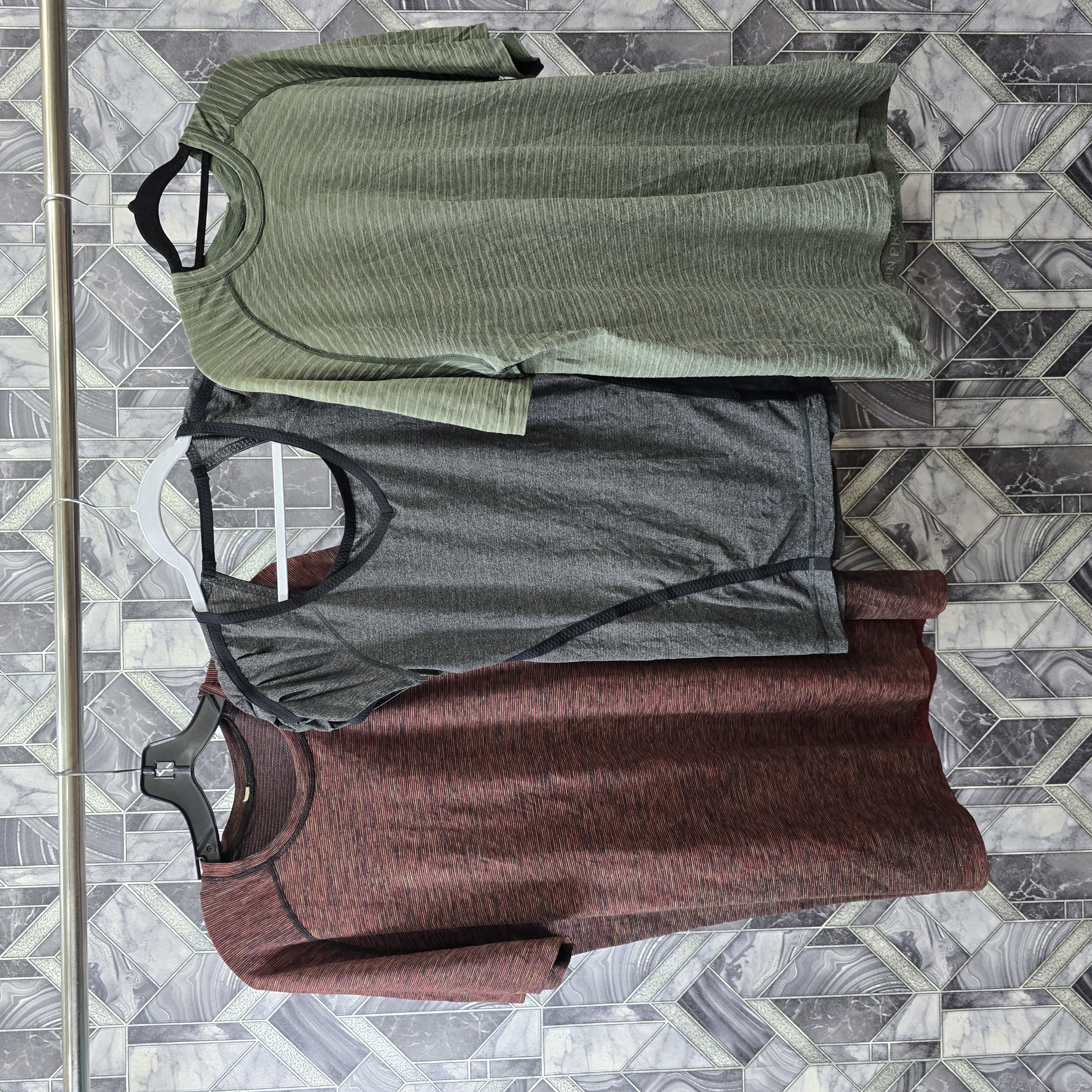 AV-0581 Lululemon T-Shirt S/S