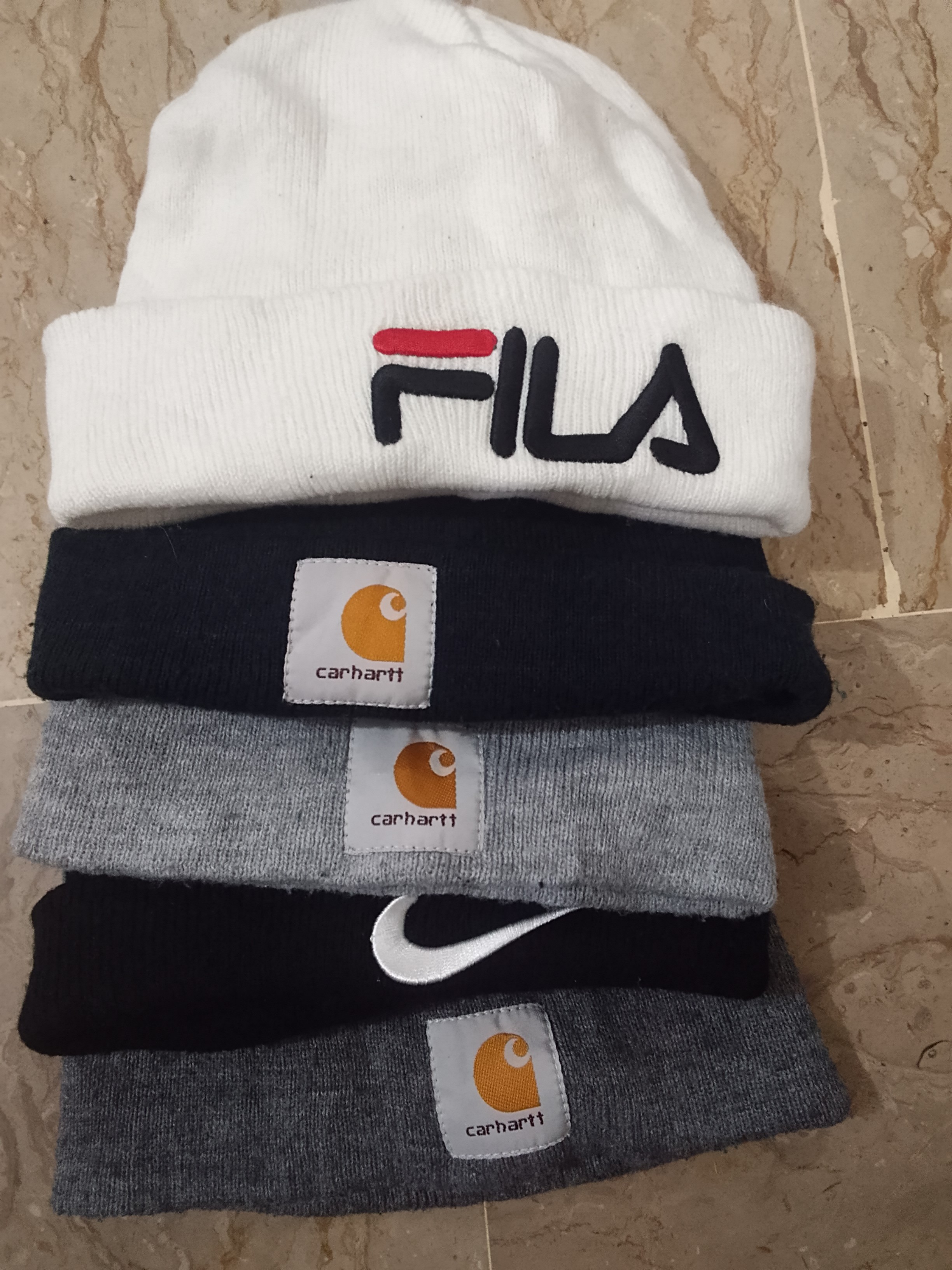 Puma Carhartt & mixed brands beanies