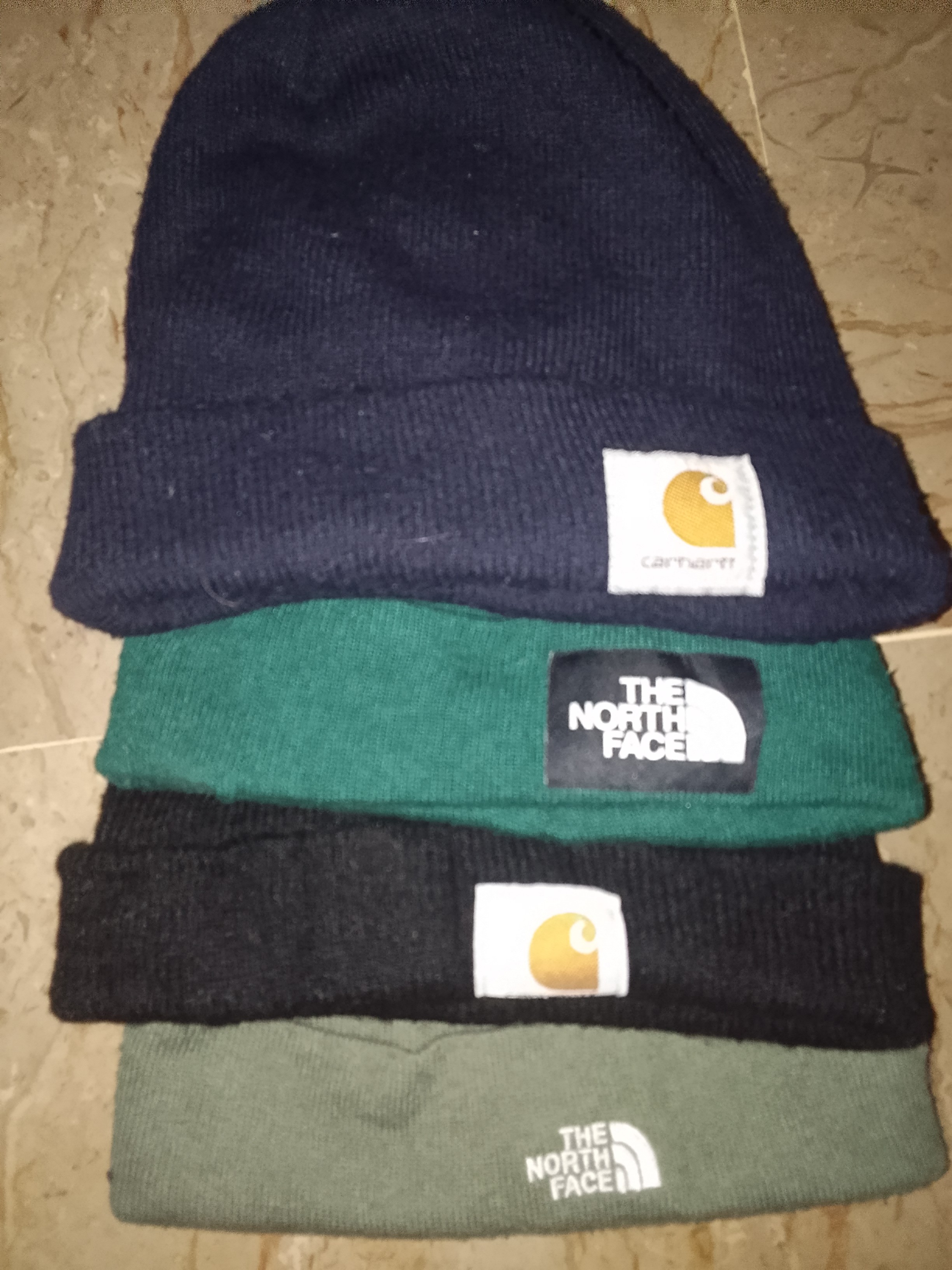 9 pcs Carhartt & North face beanies