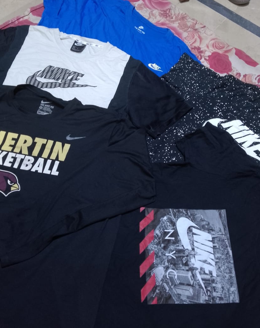 PREMIUM BRAND NIKE T SHIRT