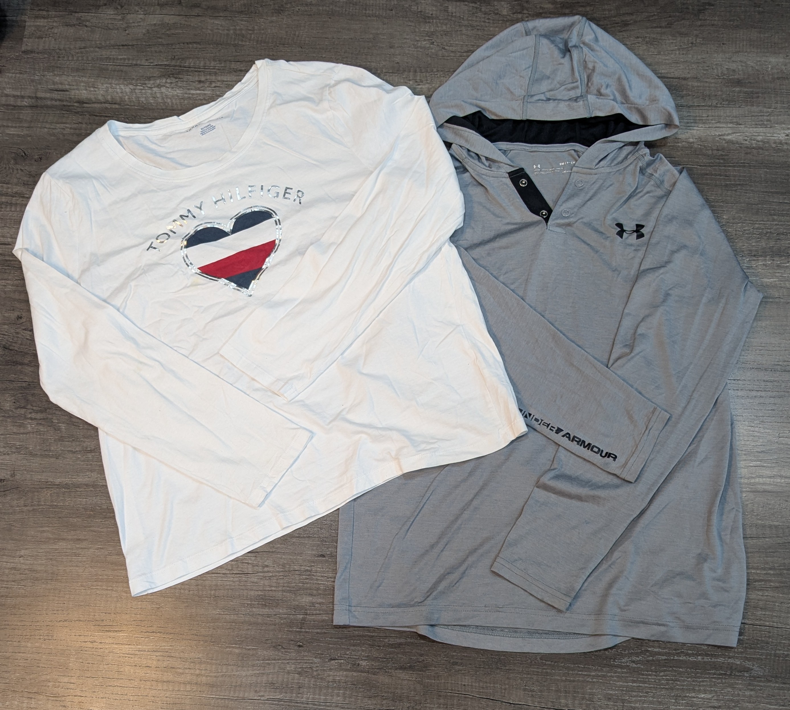 Nautica, Under Armour, Adidas, Tommy Hilfiger & Nike T-Shirts à manches longues