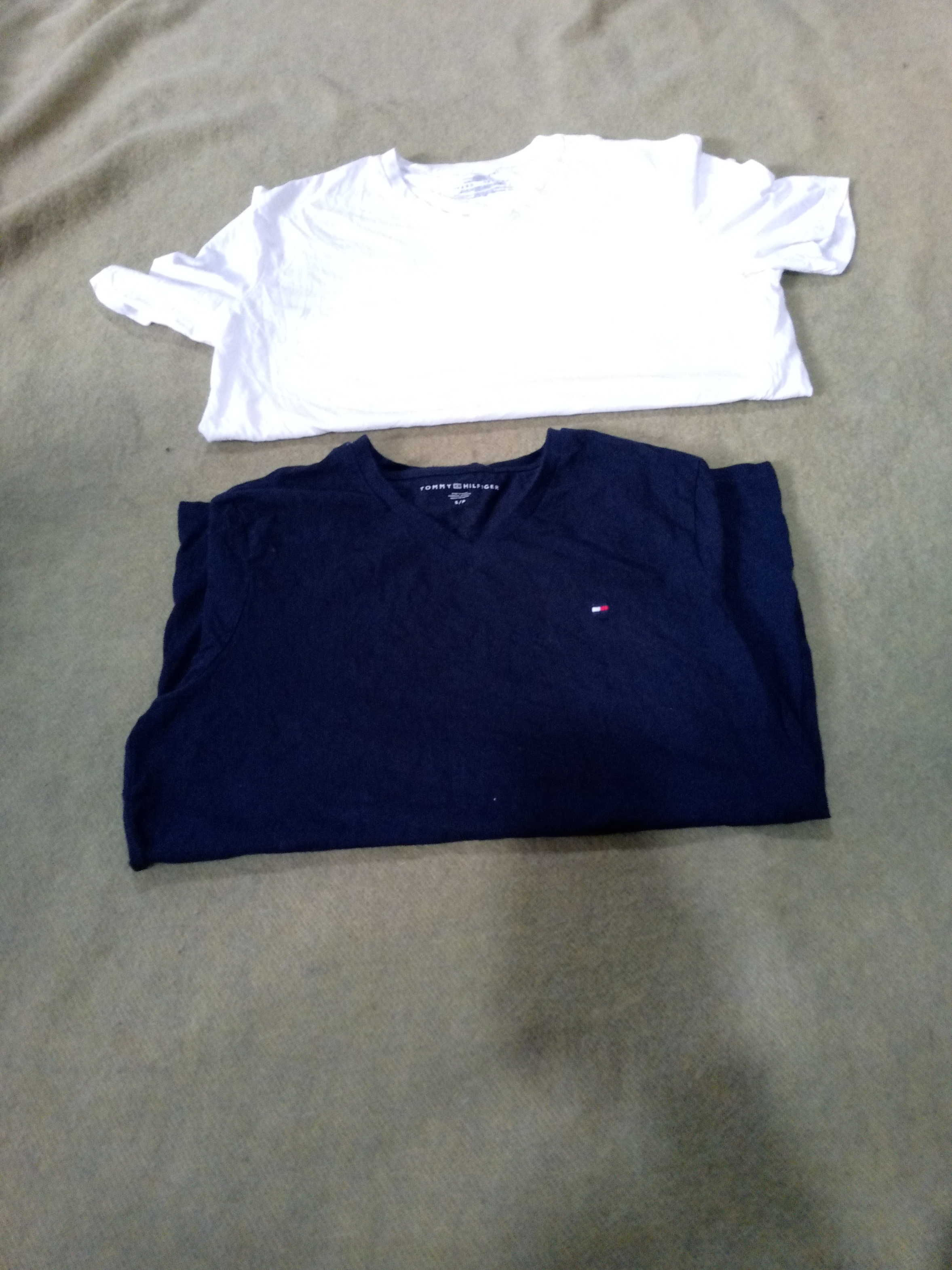 ポロ Vネック Tシャツ