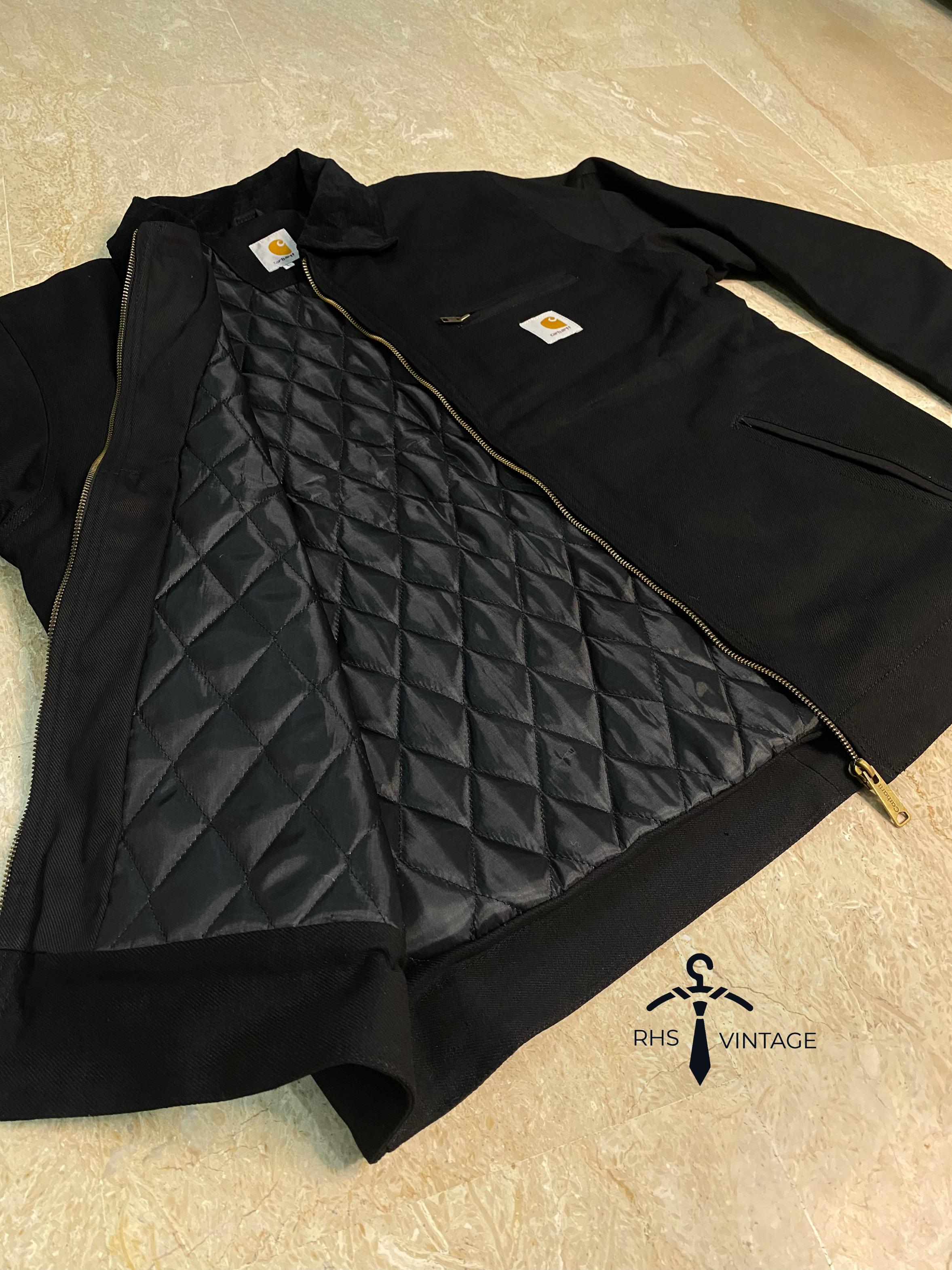 Veste noire Detroit rework style Carhartt