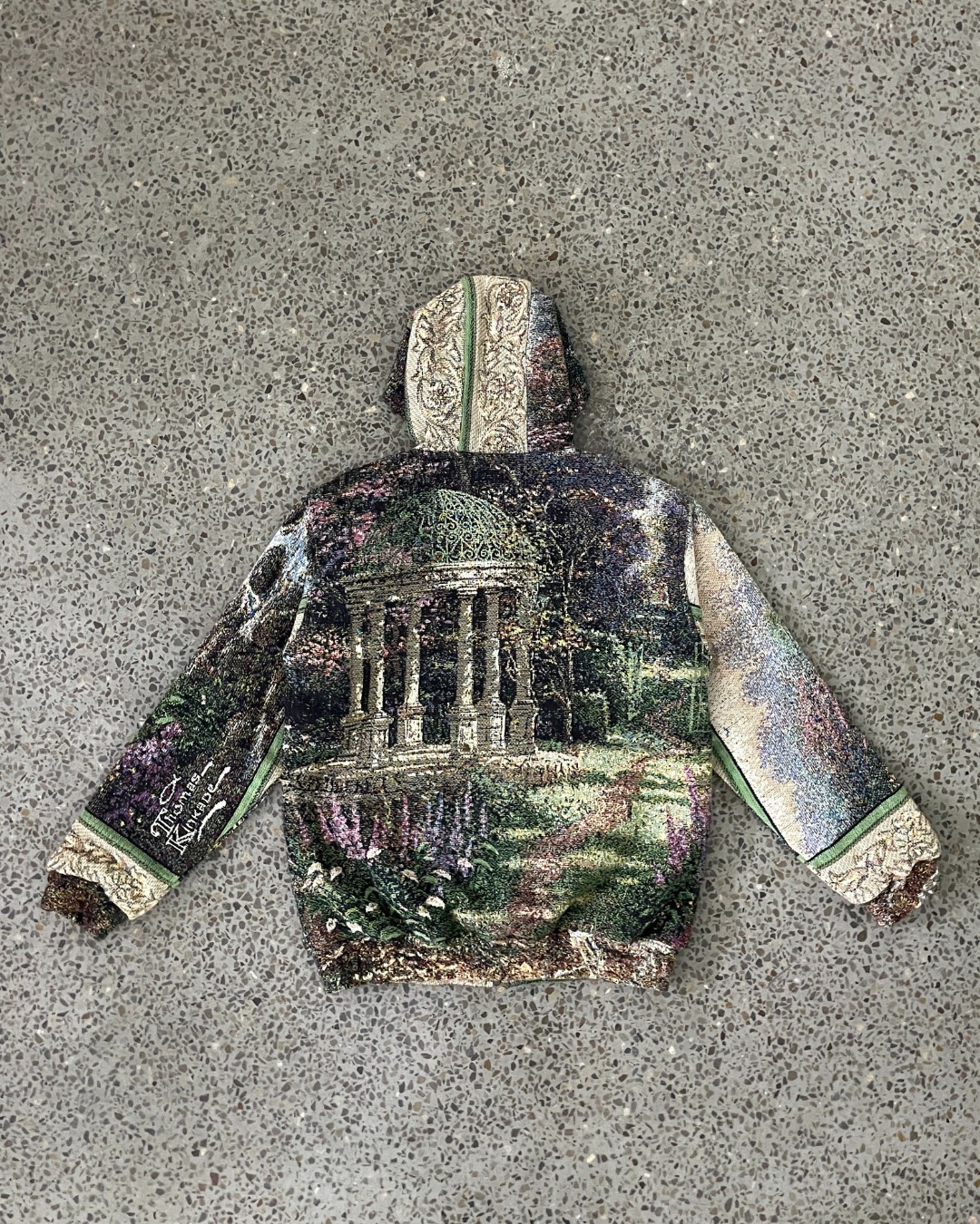 Veste à capuche en tapisserie recyclée