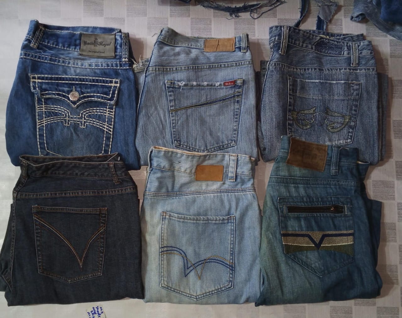 TOMMY HILFIGER AND OTHER MIX BRANDS JEANS (ID 1220)
