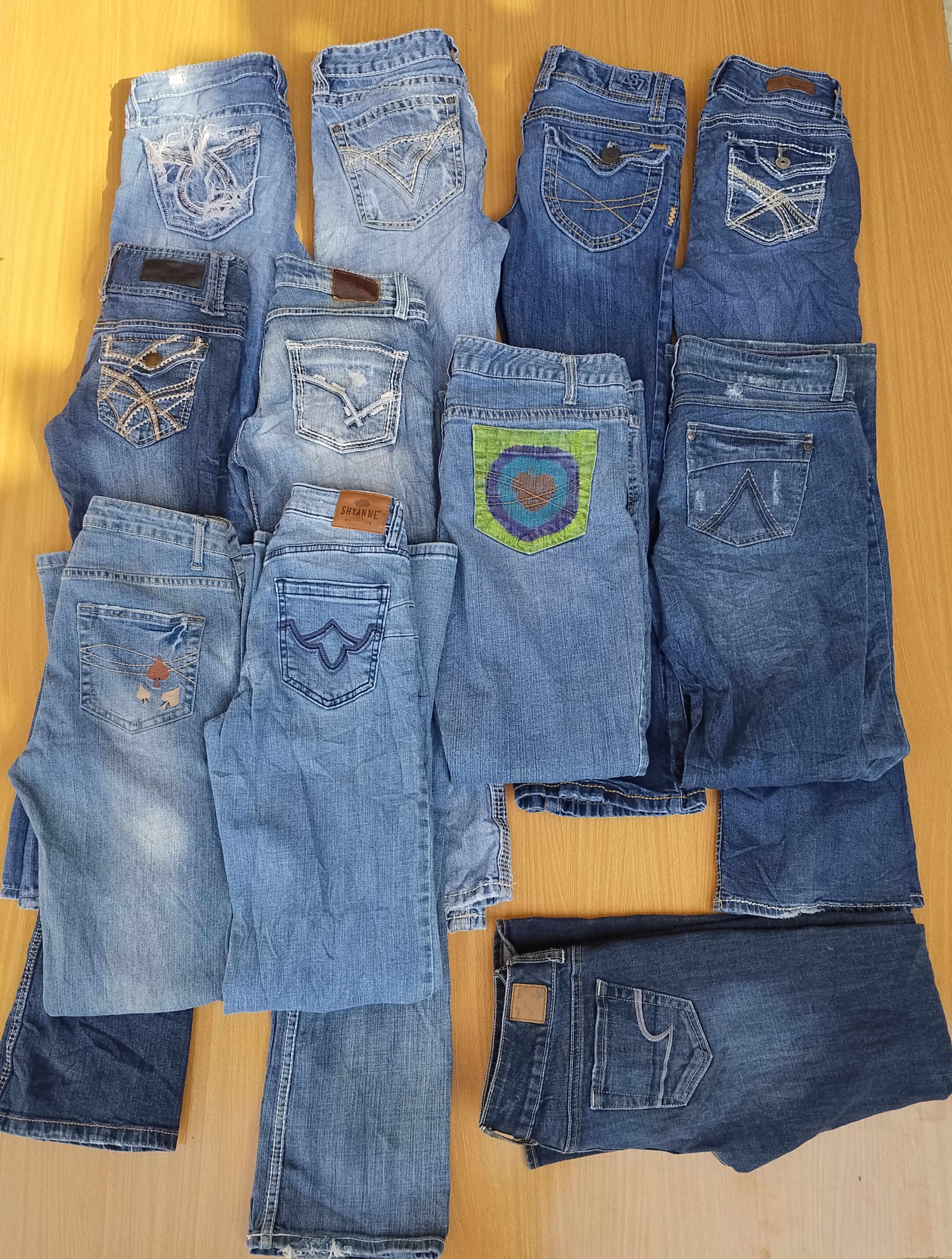 Wallflower und andere Jeans (LJ-39)
