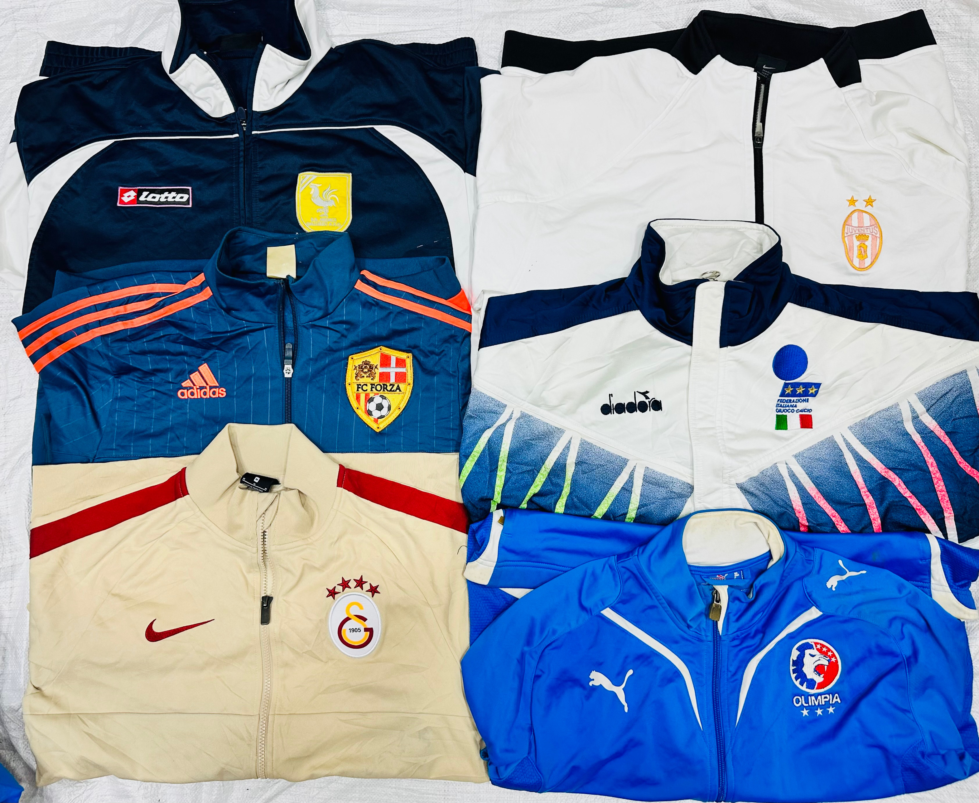 Fußballvereins-Trainingsjacke