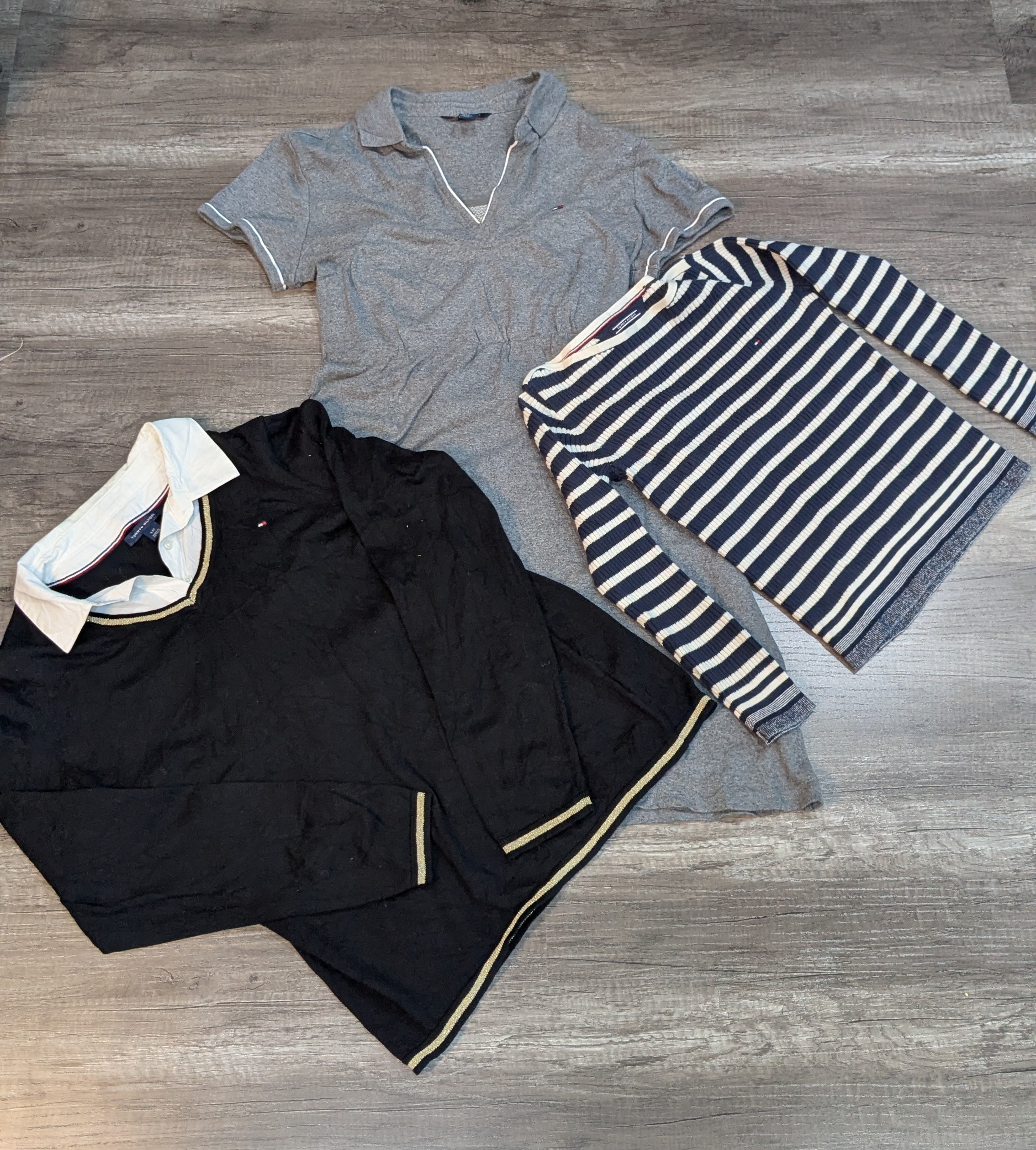 1985 - Tommy Hilfiger Sweaters