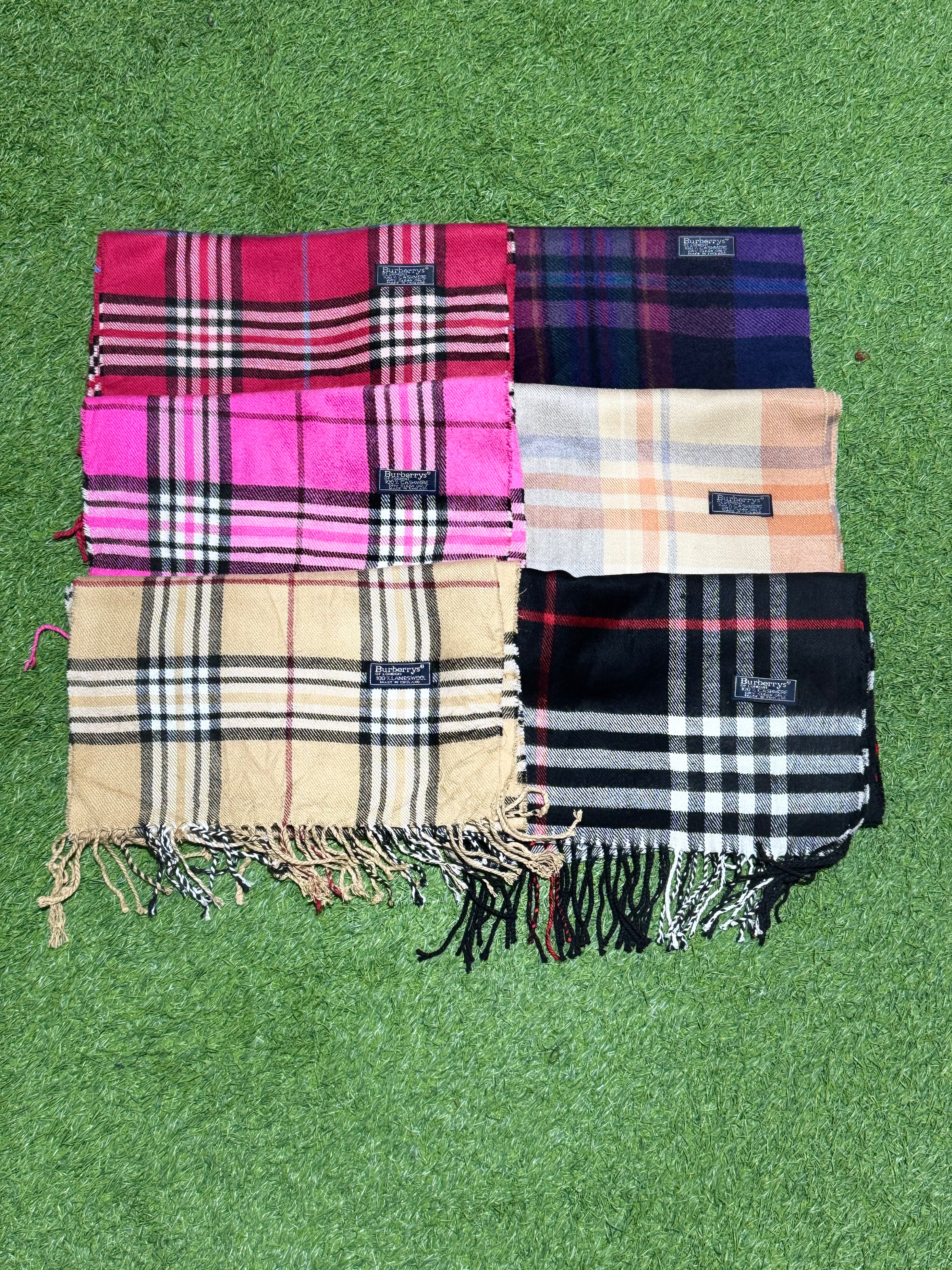 Branded Burberry Scarves (ks70)