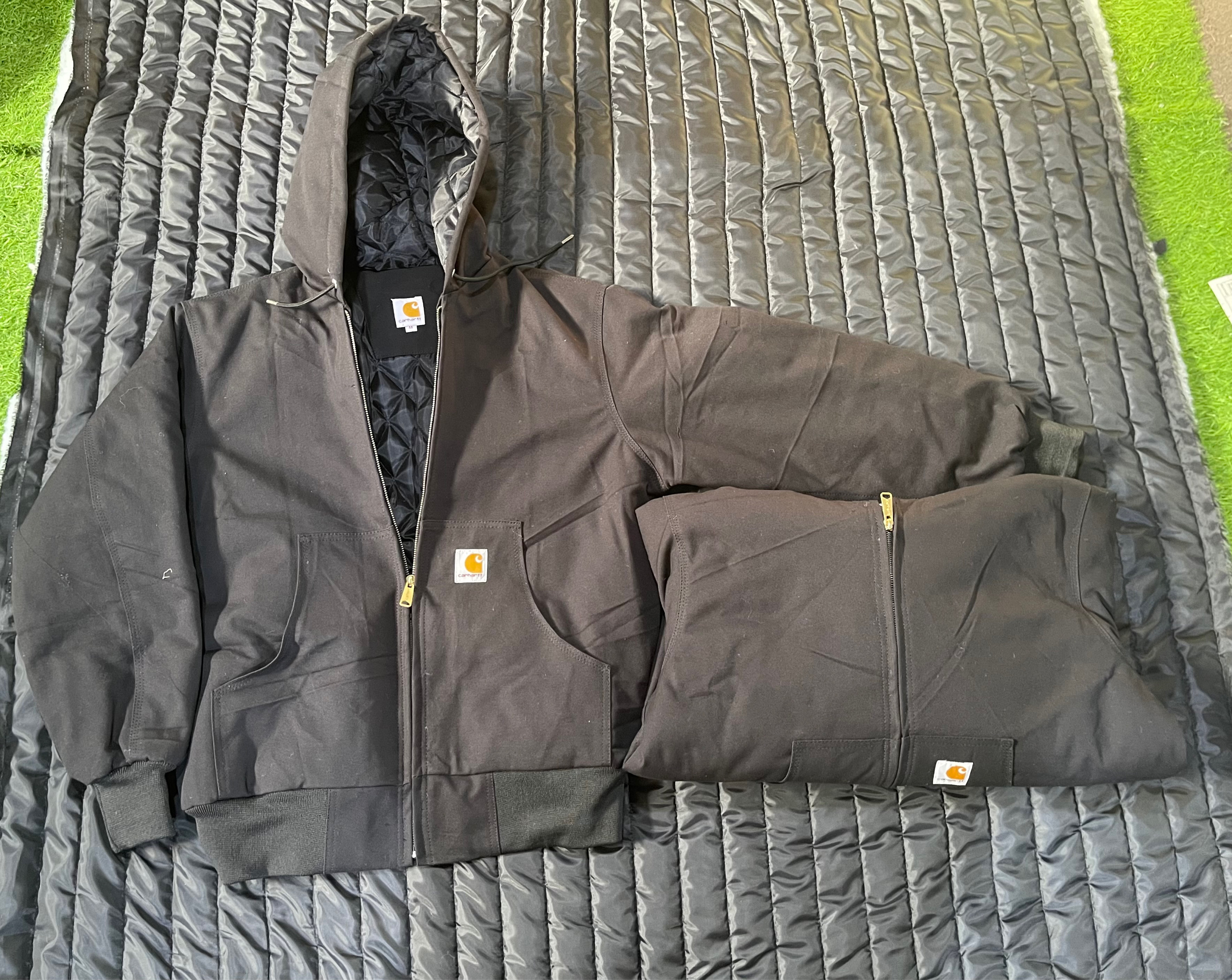 Carhartt Rework Style schwarze Kapuzenjacke