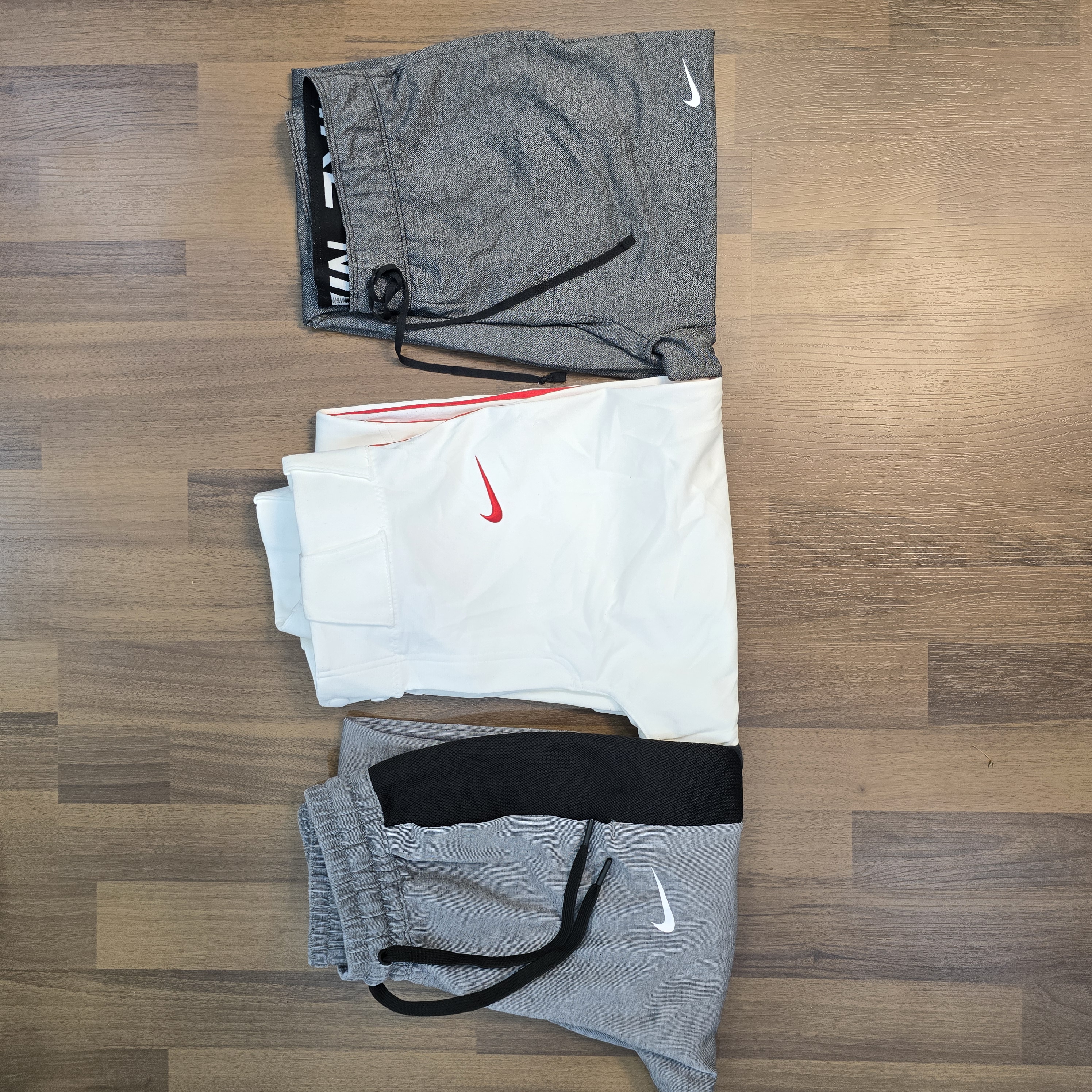 AV-0600 Nike Track Pants
