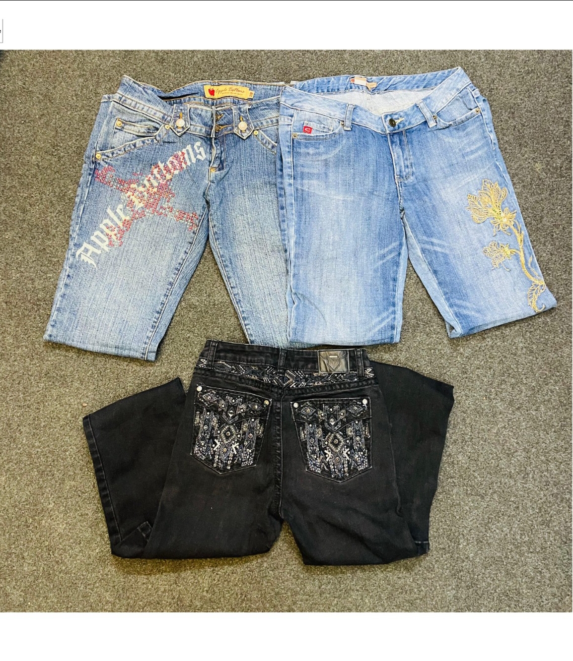 12 - Embroidery Style Flare Jeans