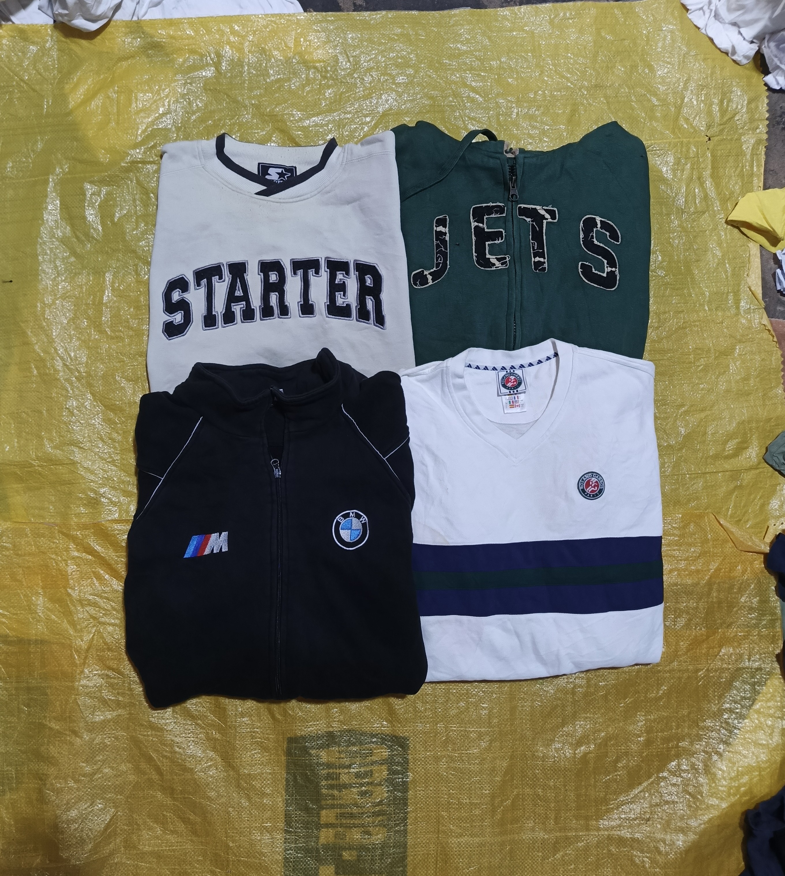 pulls à logo