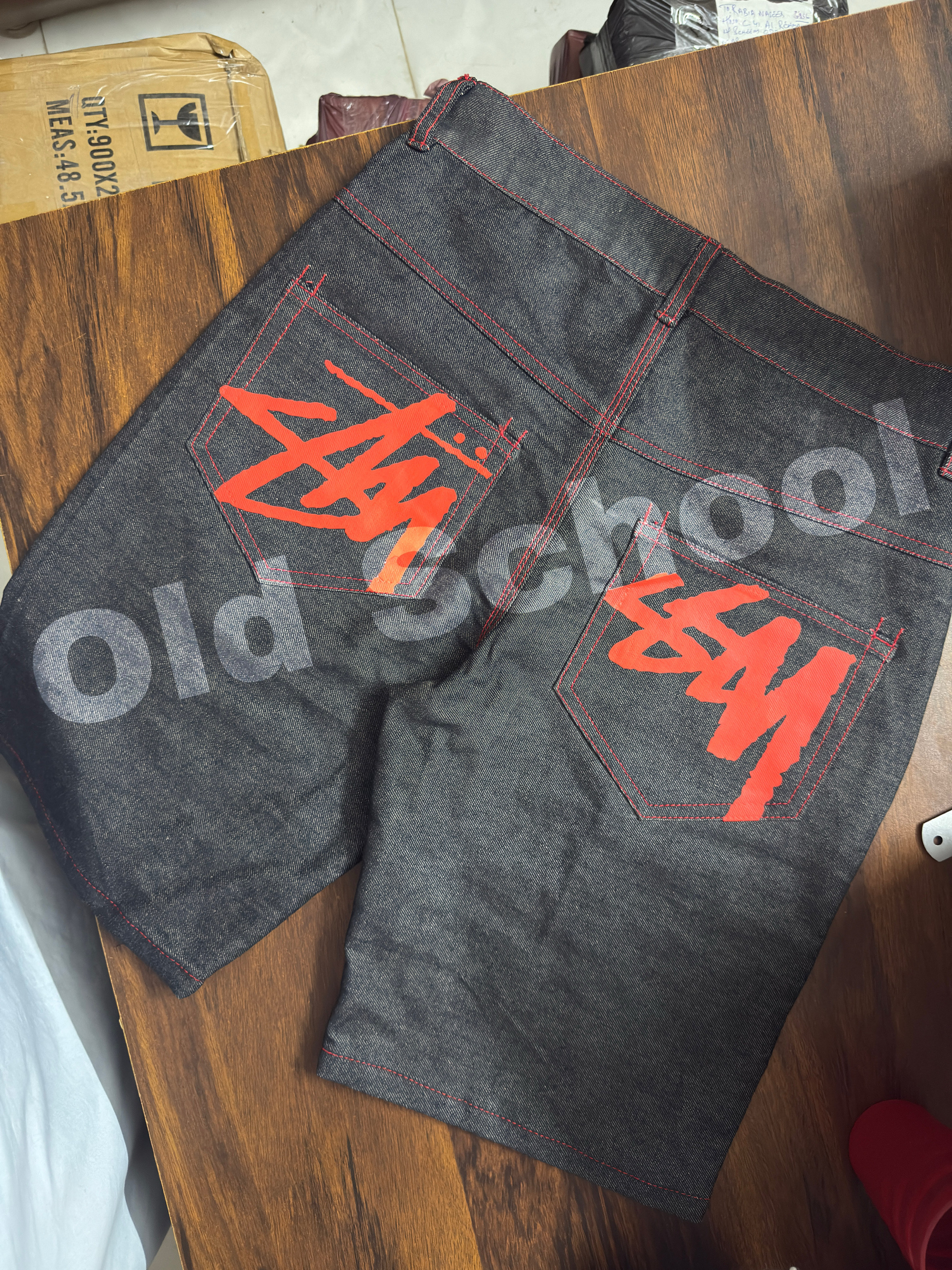 Shorts de style retravaillé Stussy