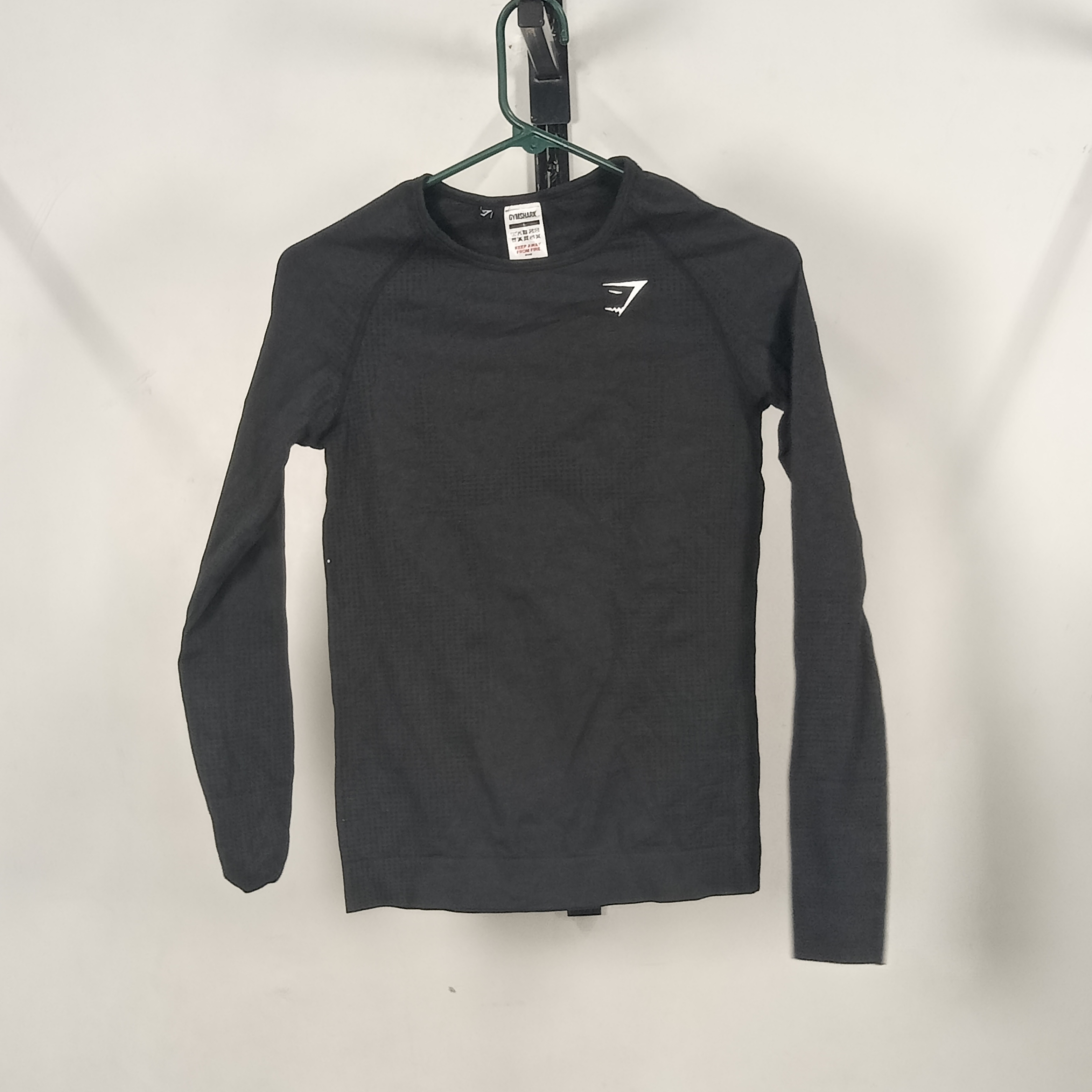 GYM SHARK T-SHIRTS & TANK TOP BUNDLE 24