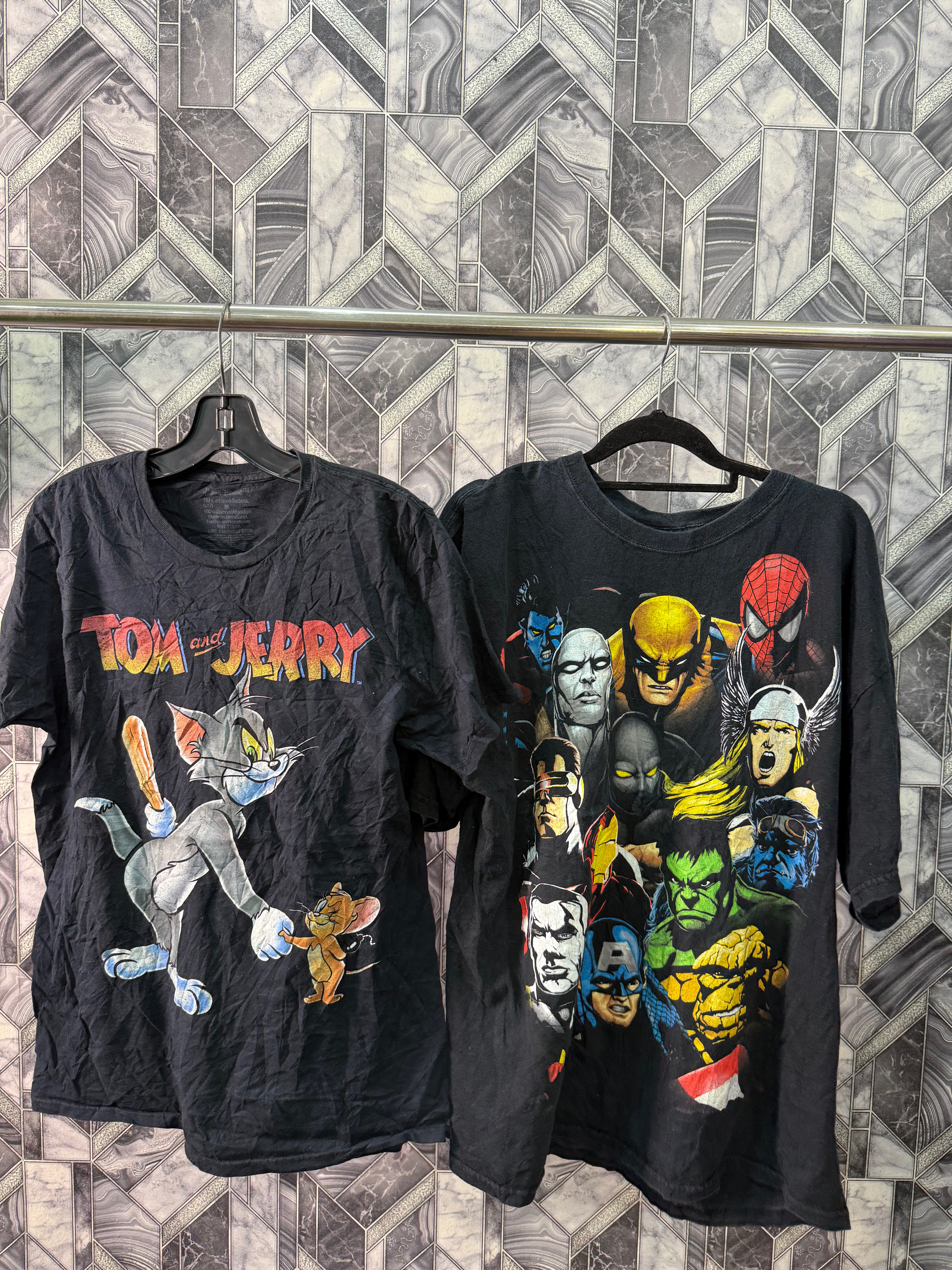 Camisas de personagens de desenhos animados AVG-0130