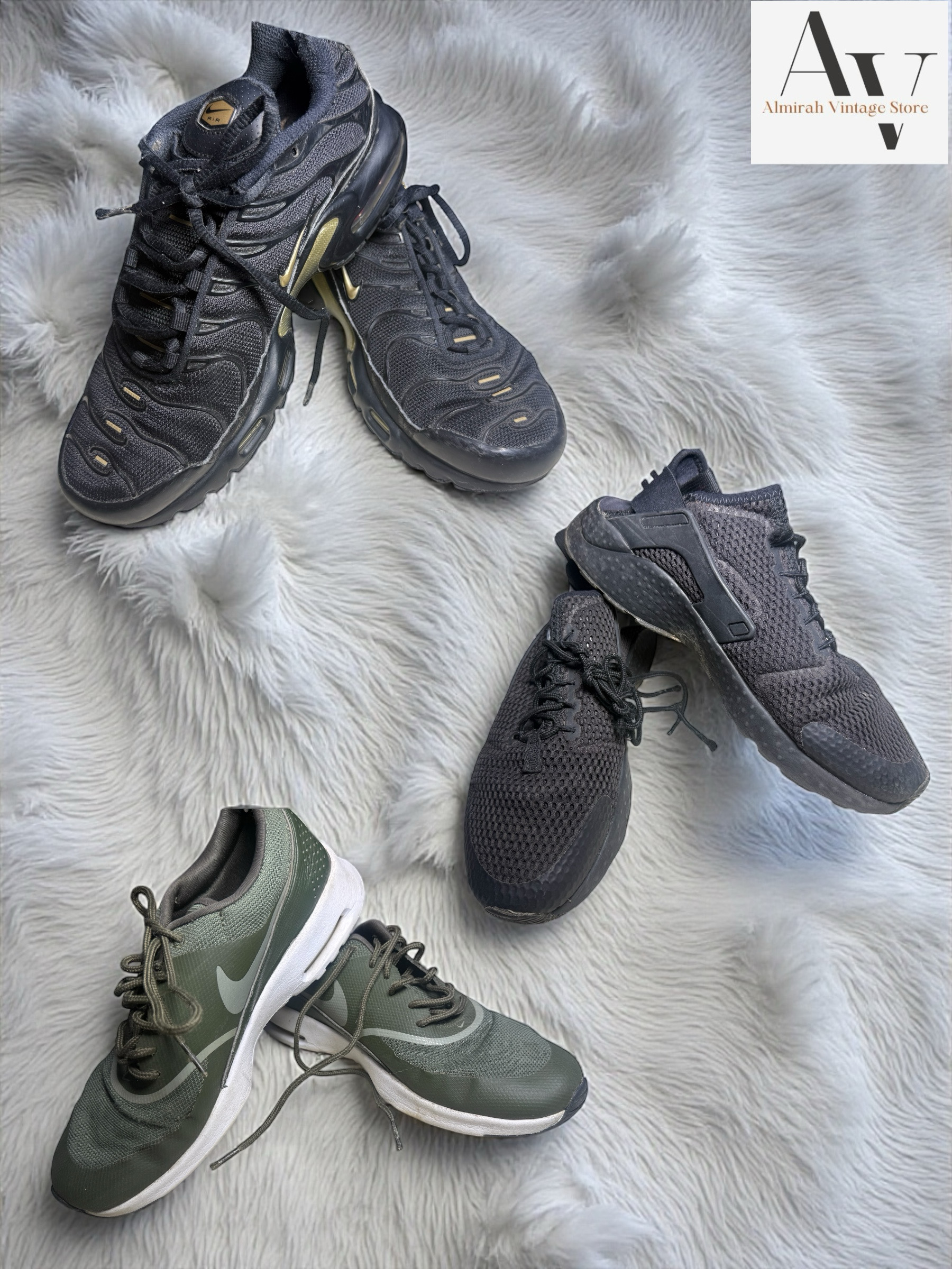 Nike shoes /sneakers