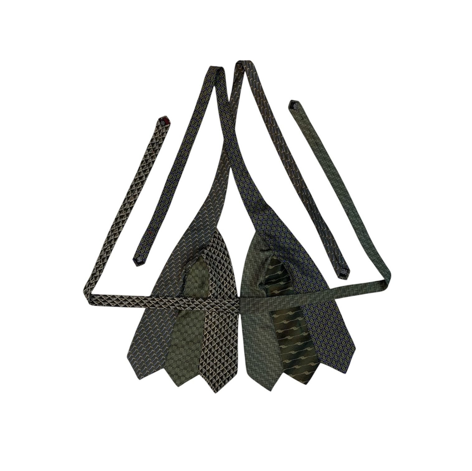 アップサイクルタイトップハルター