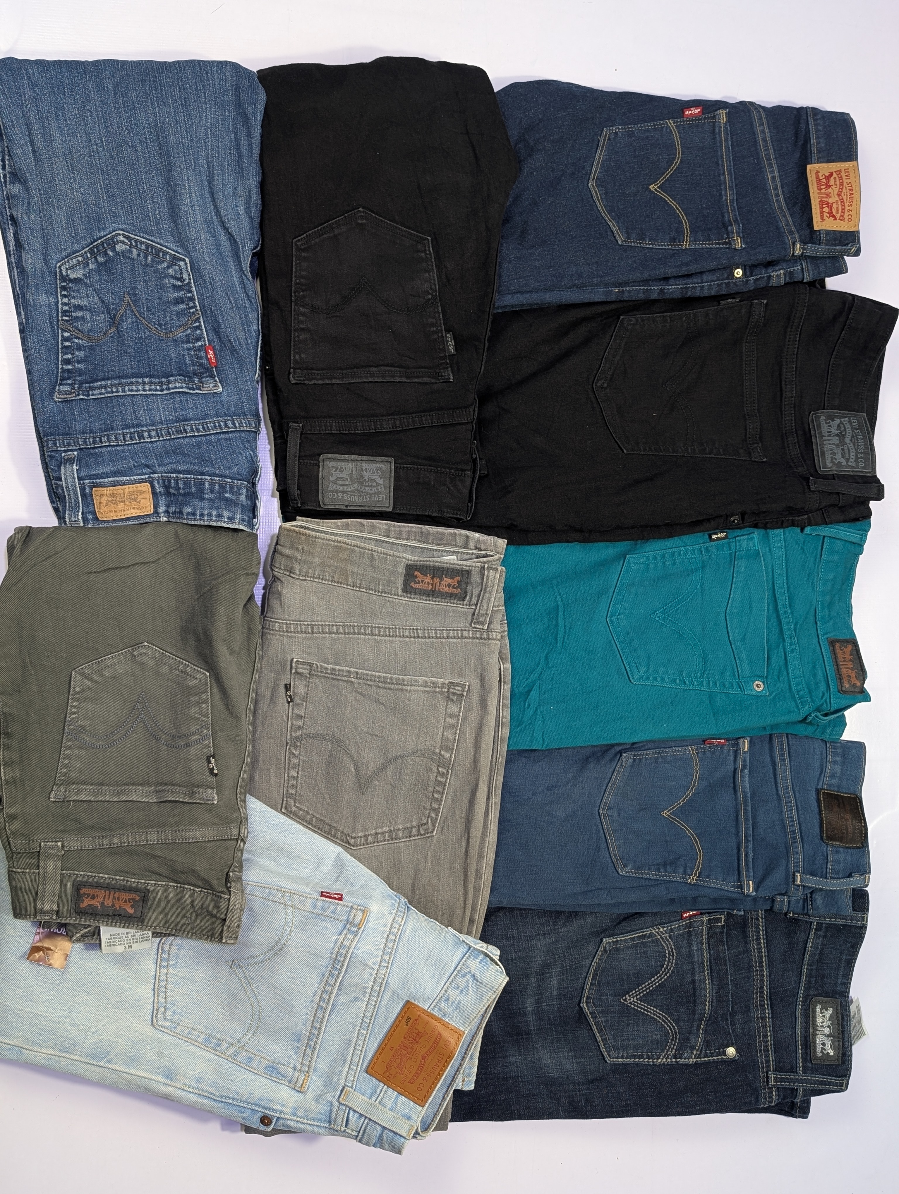 Women Levi's Jeans