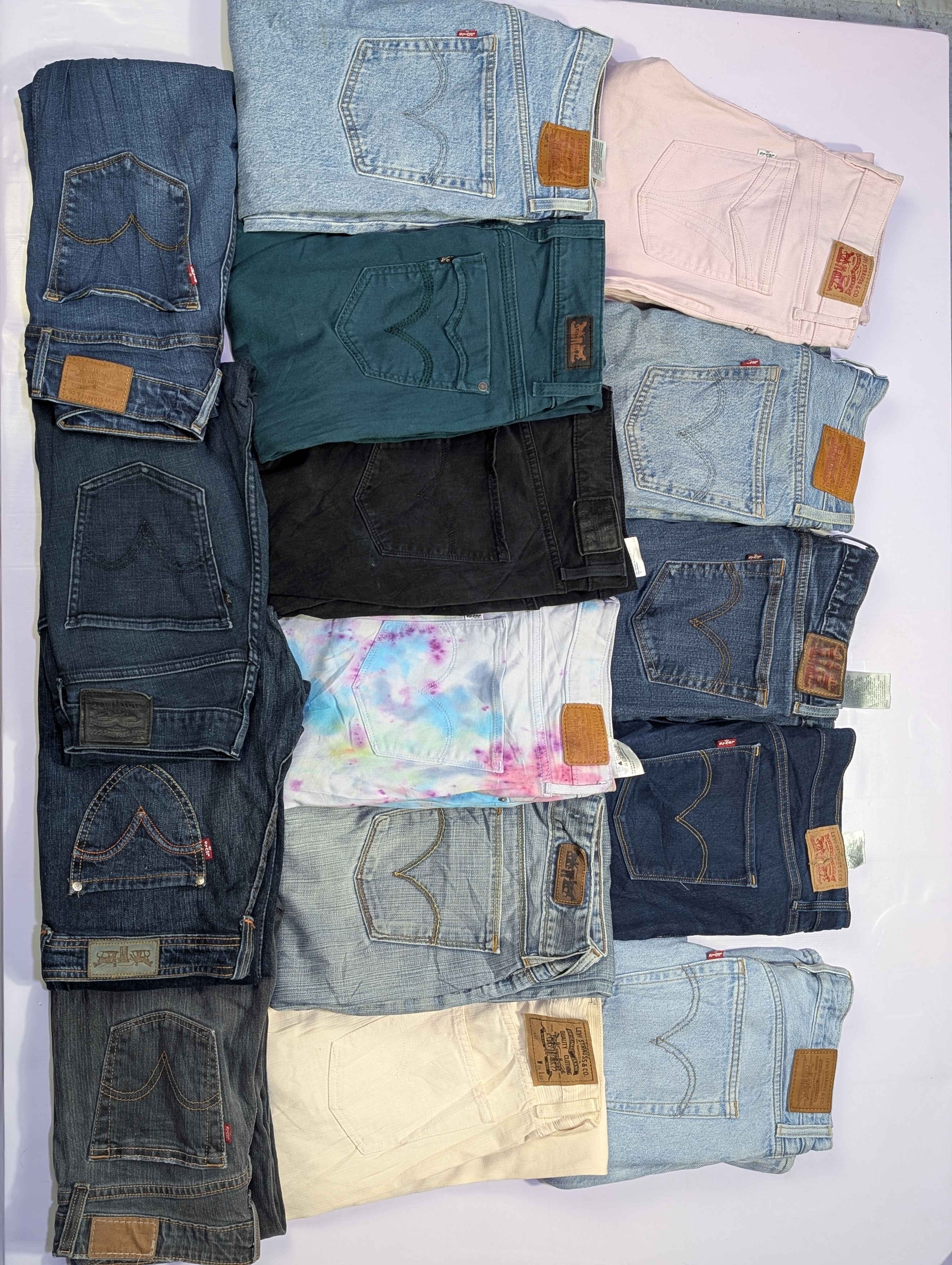 Women's Levi's Jeans