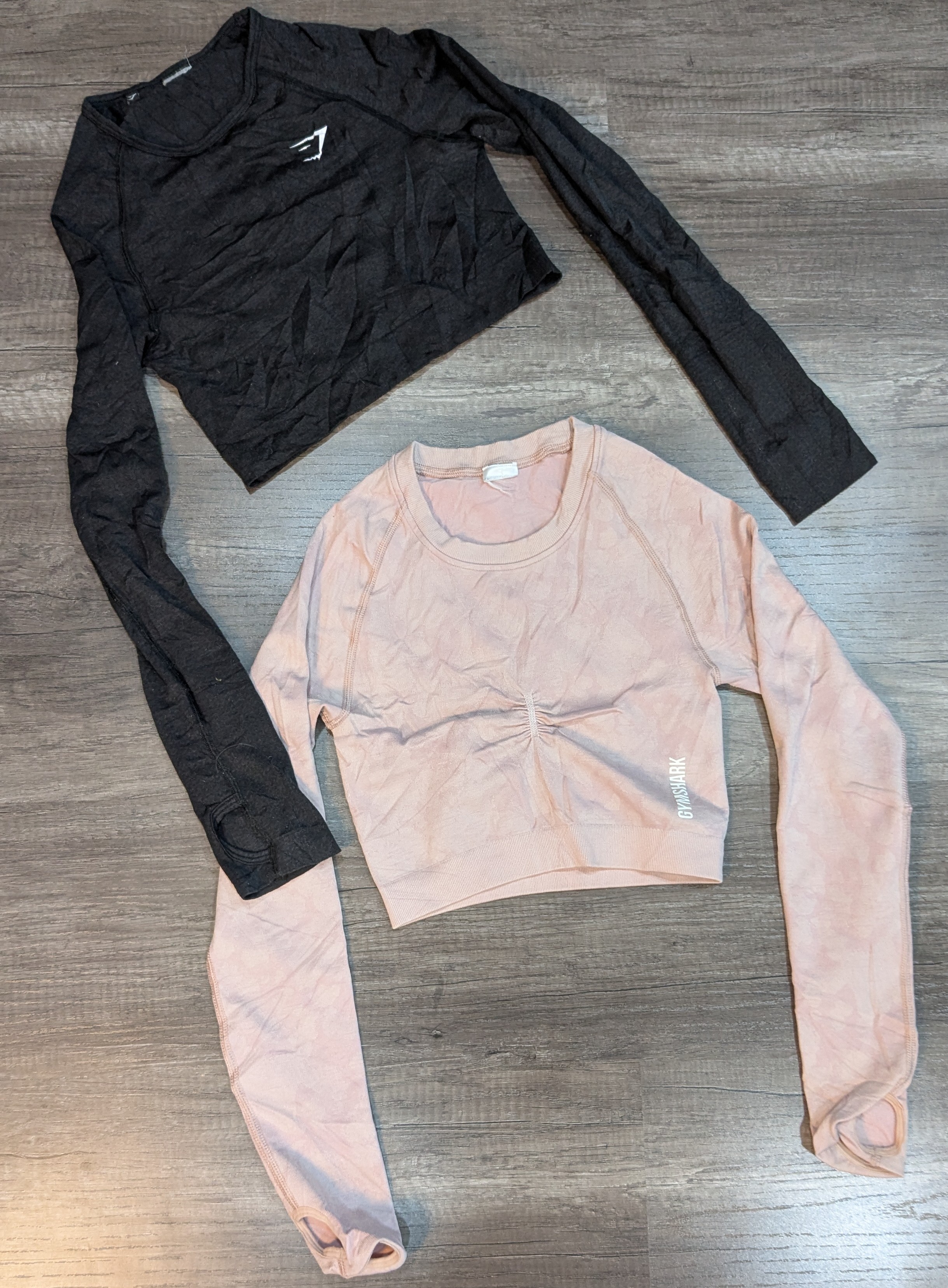 2089 - Gymshark クロップトップ