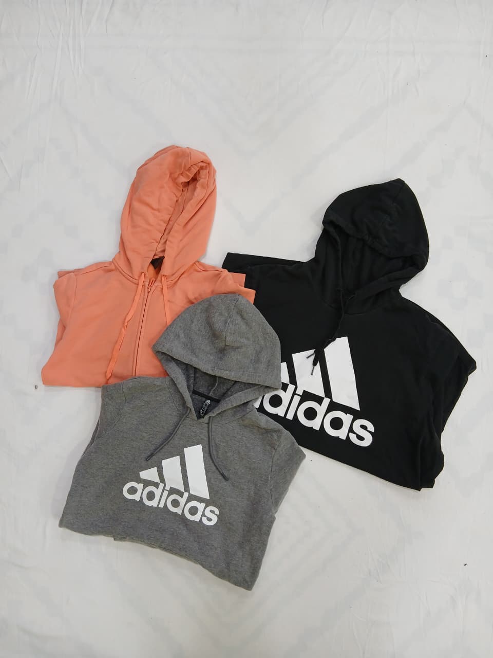 ZV1464 Adidas フーディ