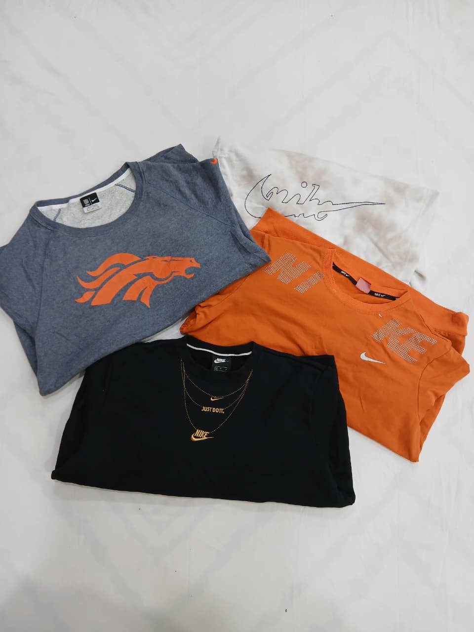 ZV1493 Nike スウェットシャツ