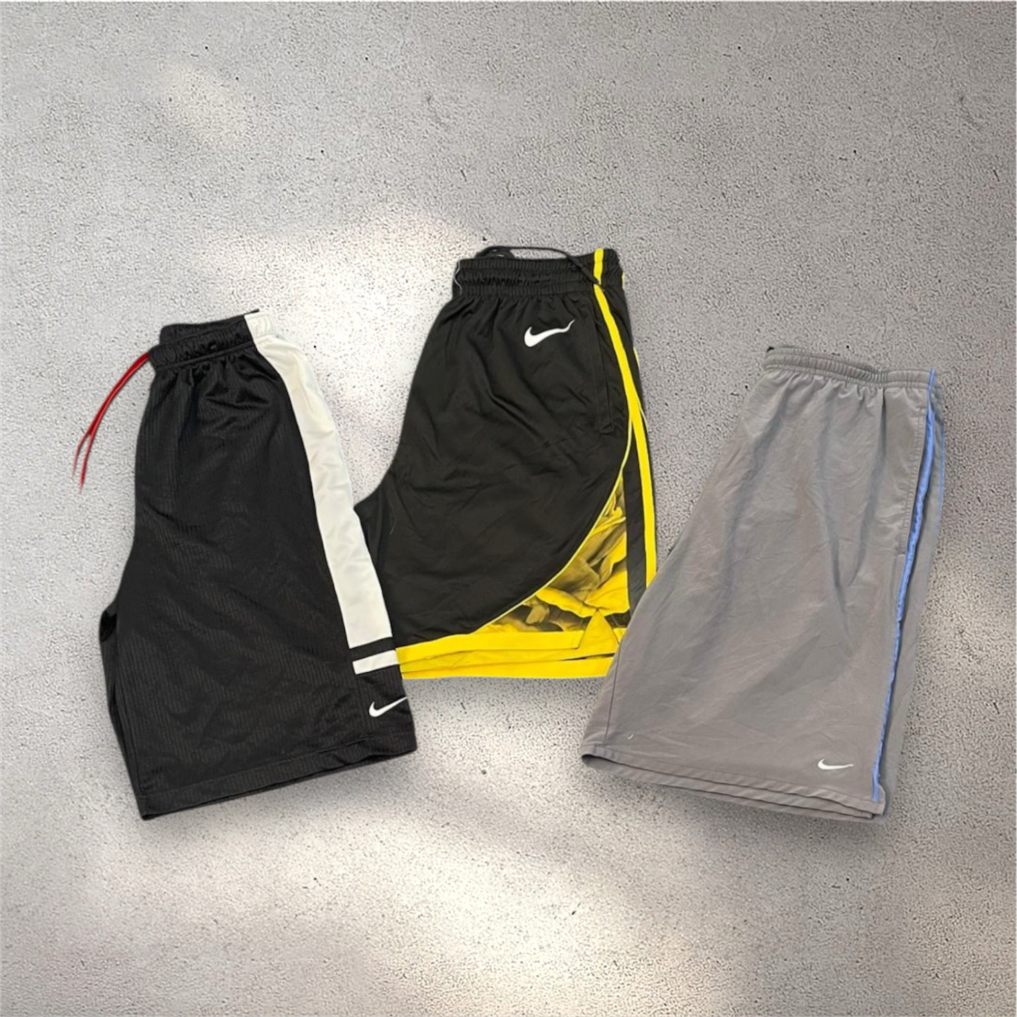 Premium Nike Shorts - (15/01)