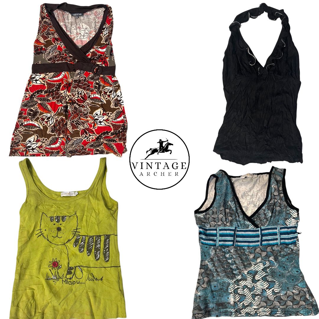 Collection de camisoles Y2K Retro Whimsigoth - Graphique de chat vert citron, halter noir à volants et motifs abstraits