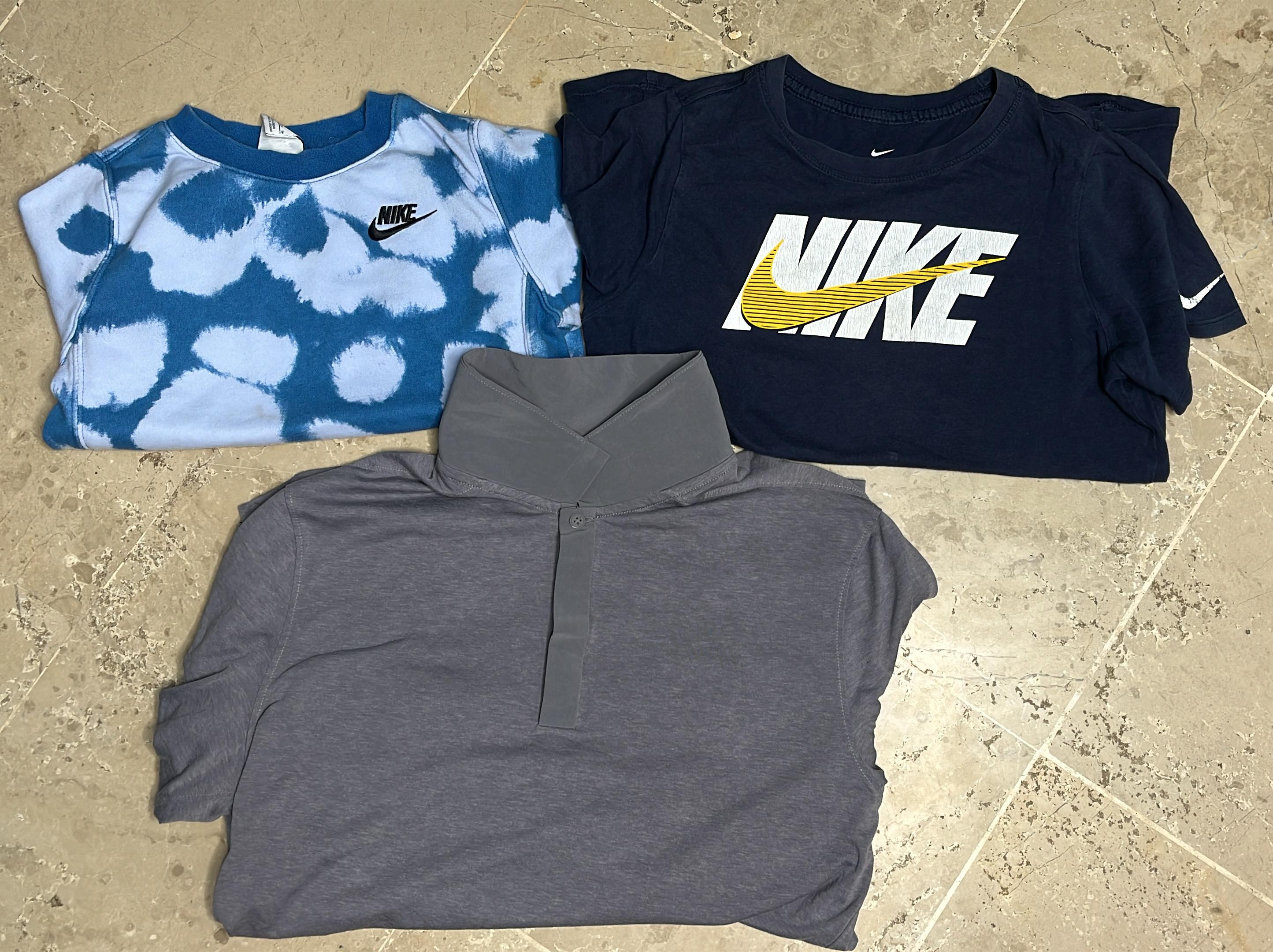 Nike tshirts