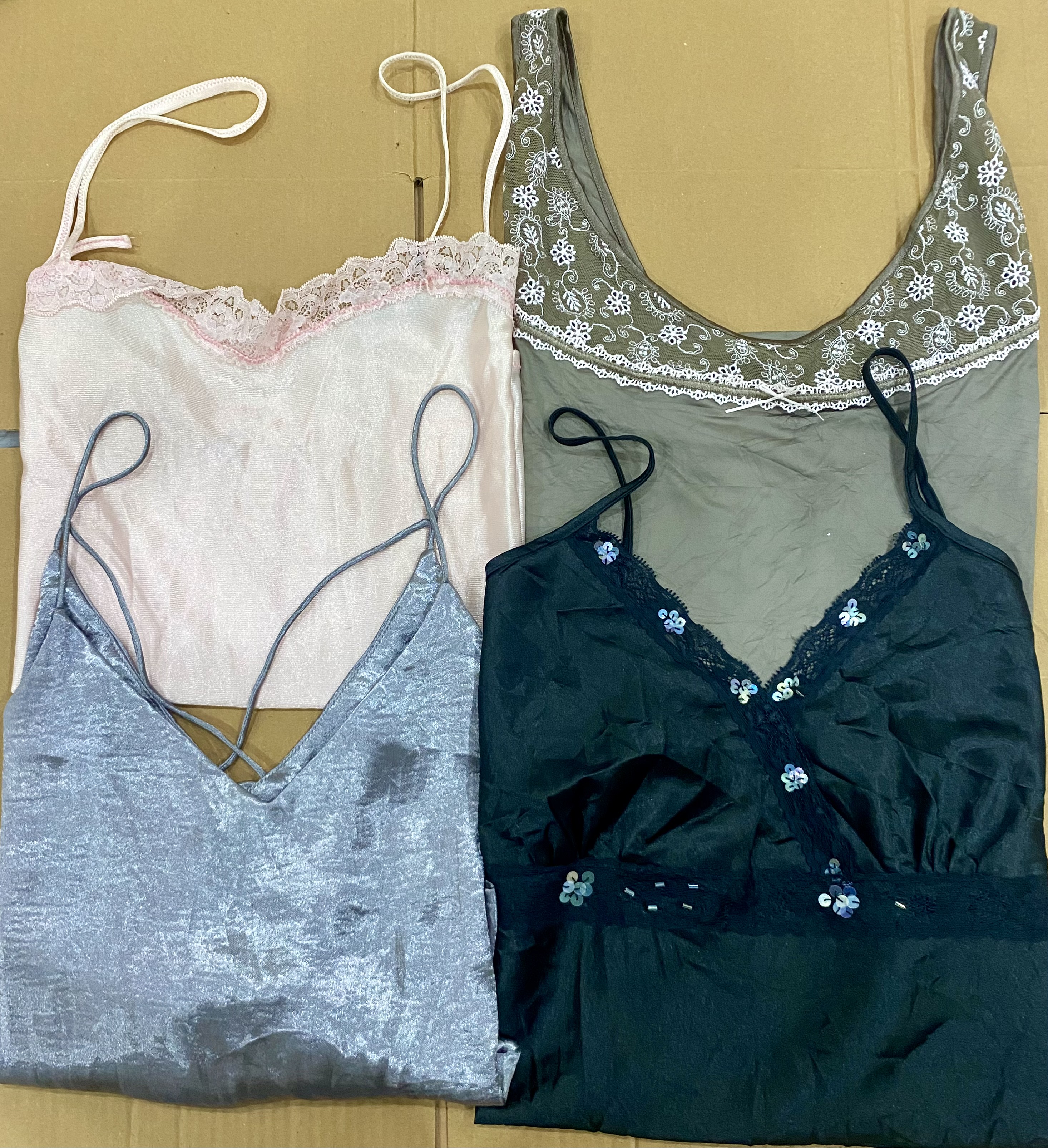 Pacote de Camisolas de Seda Vintage Y2K VR-202