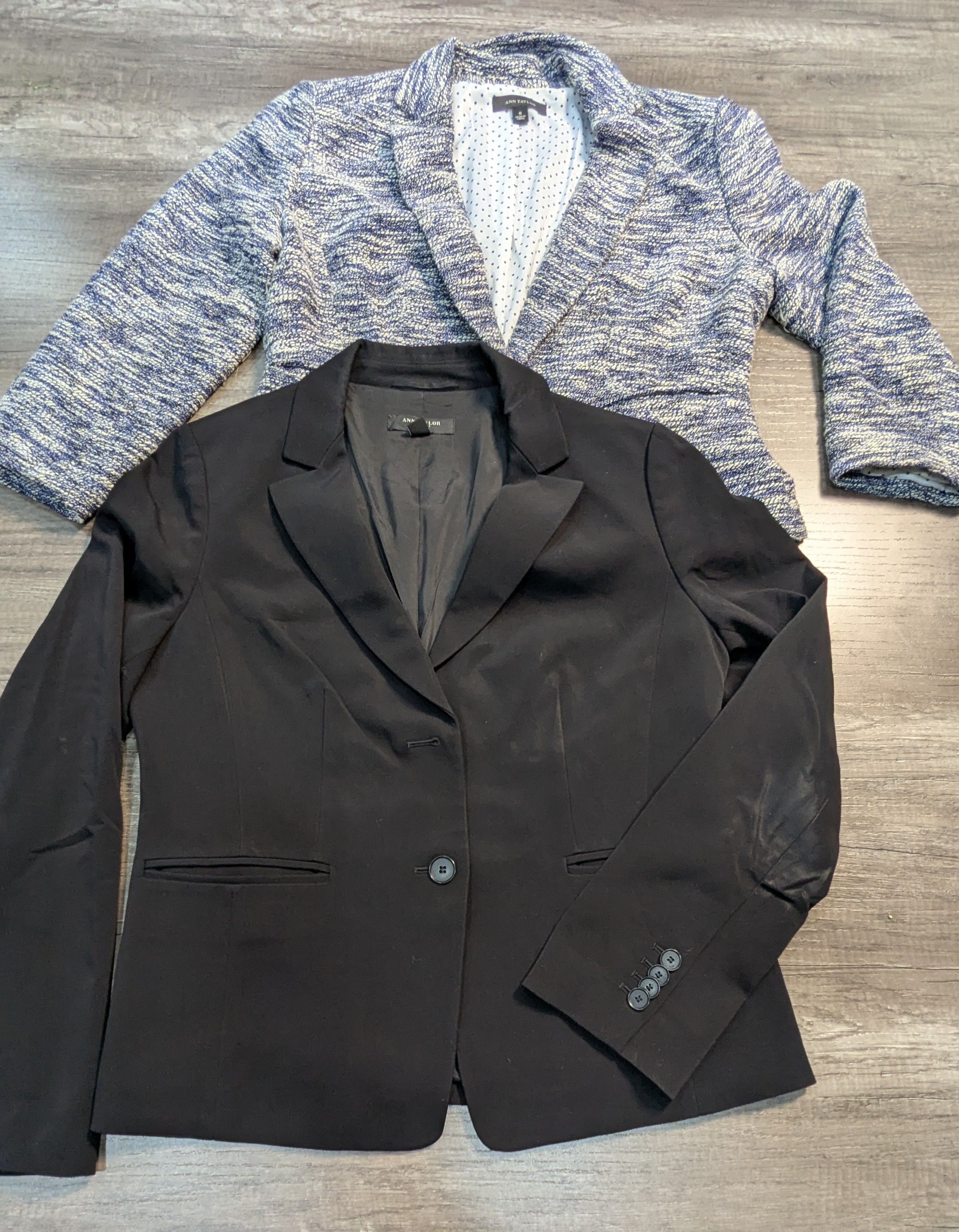 3180 - Ann Taylor Blouse