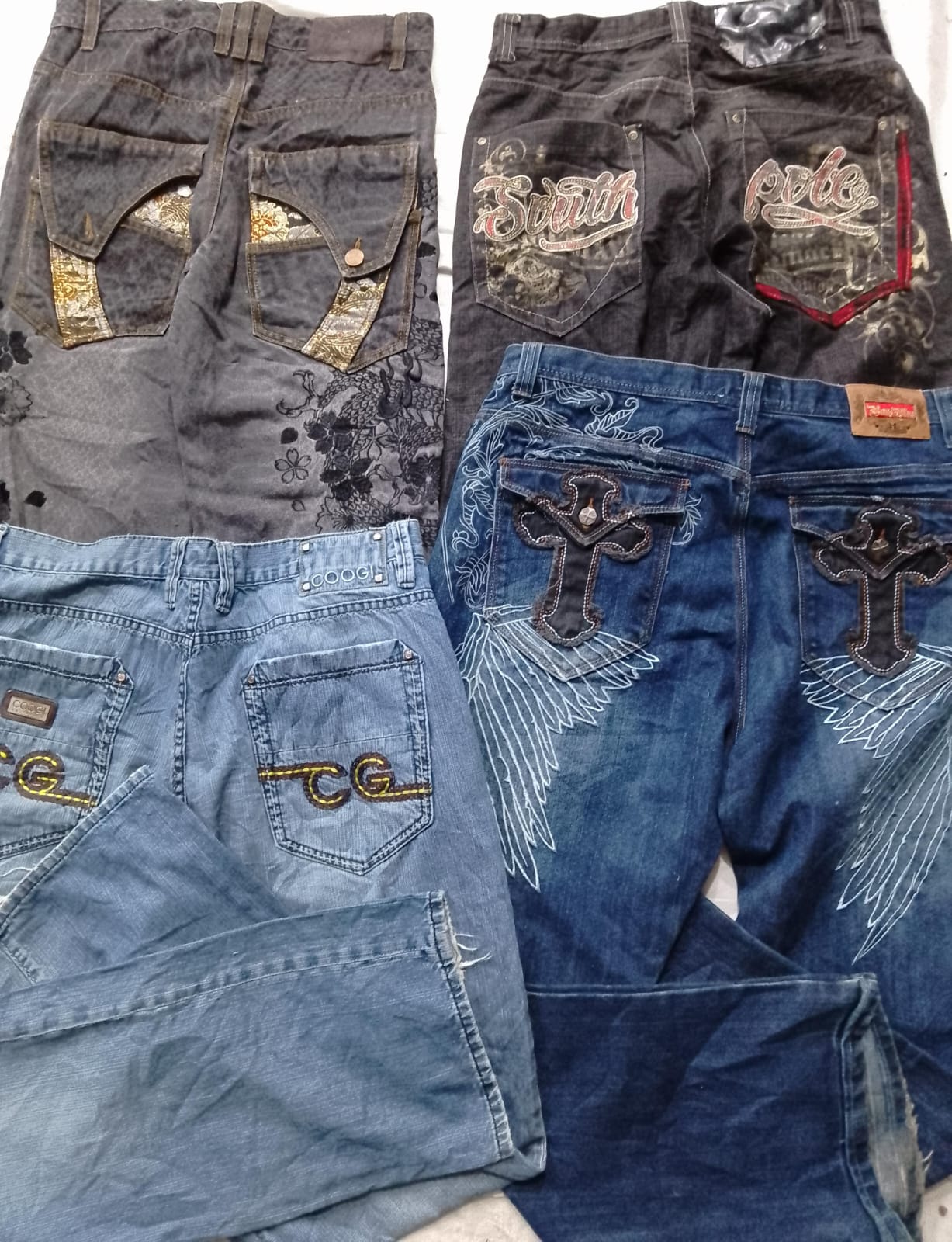 CR5966 ヴィンテージデザイナージーンズ & ショーツ