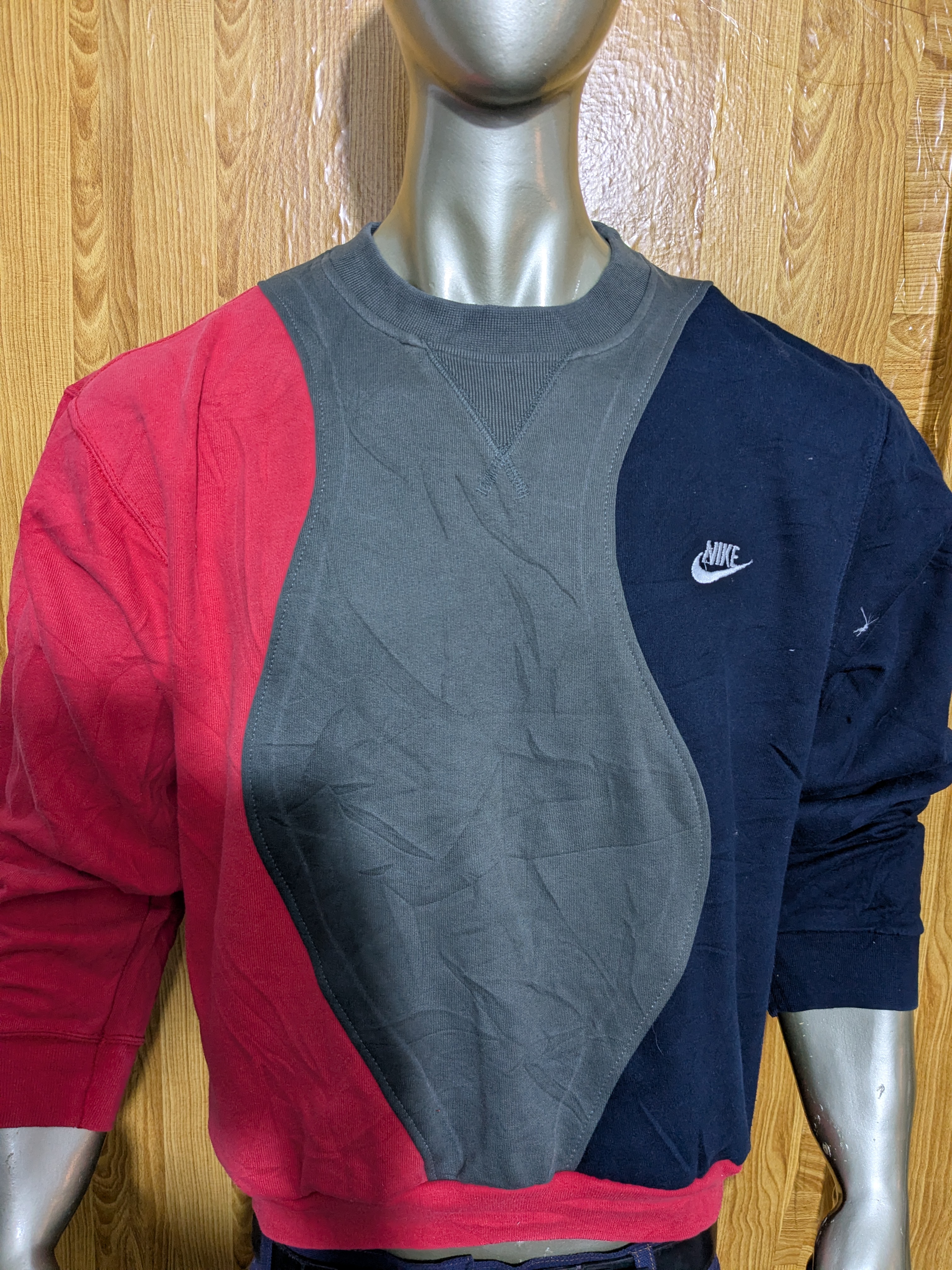 Sweatshirt multi-couleur Nike en upcyclé