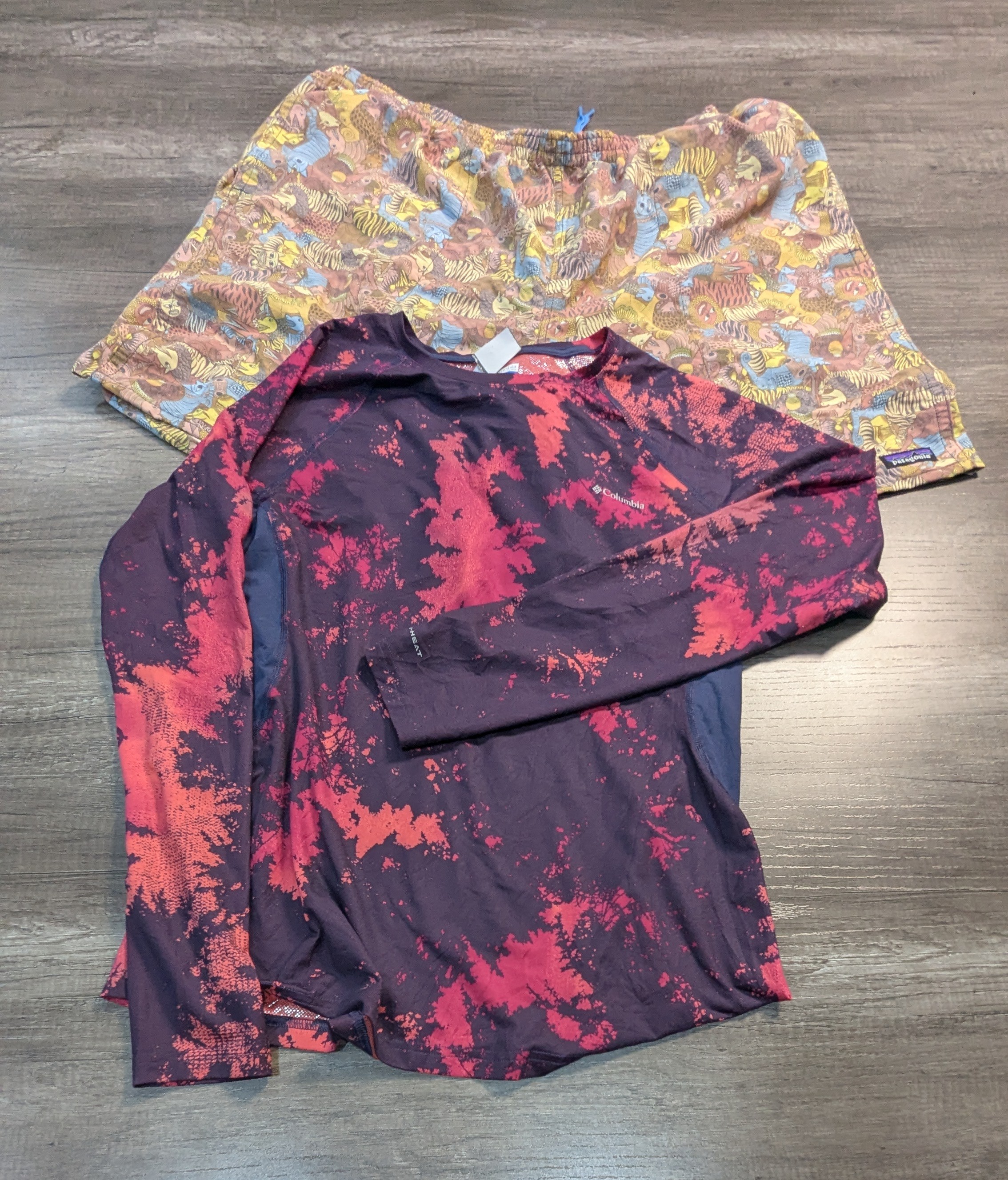 3202 - Columbia, Patagonia Long and Half Sleeves T..