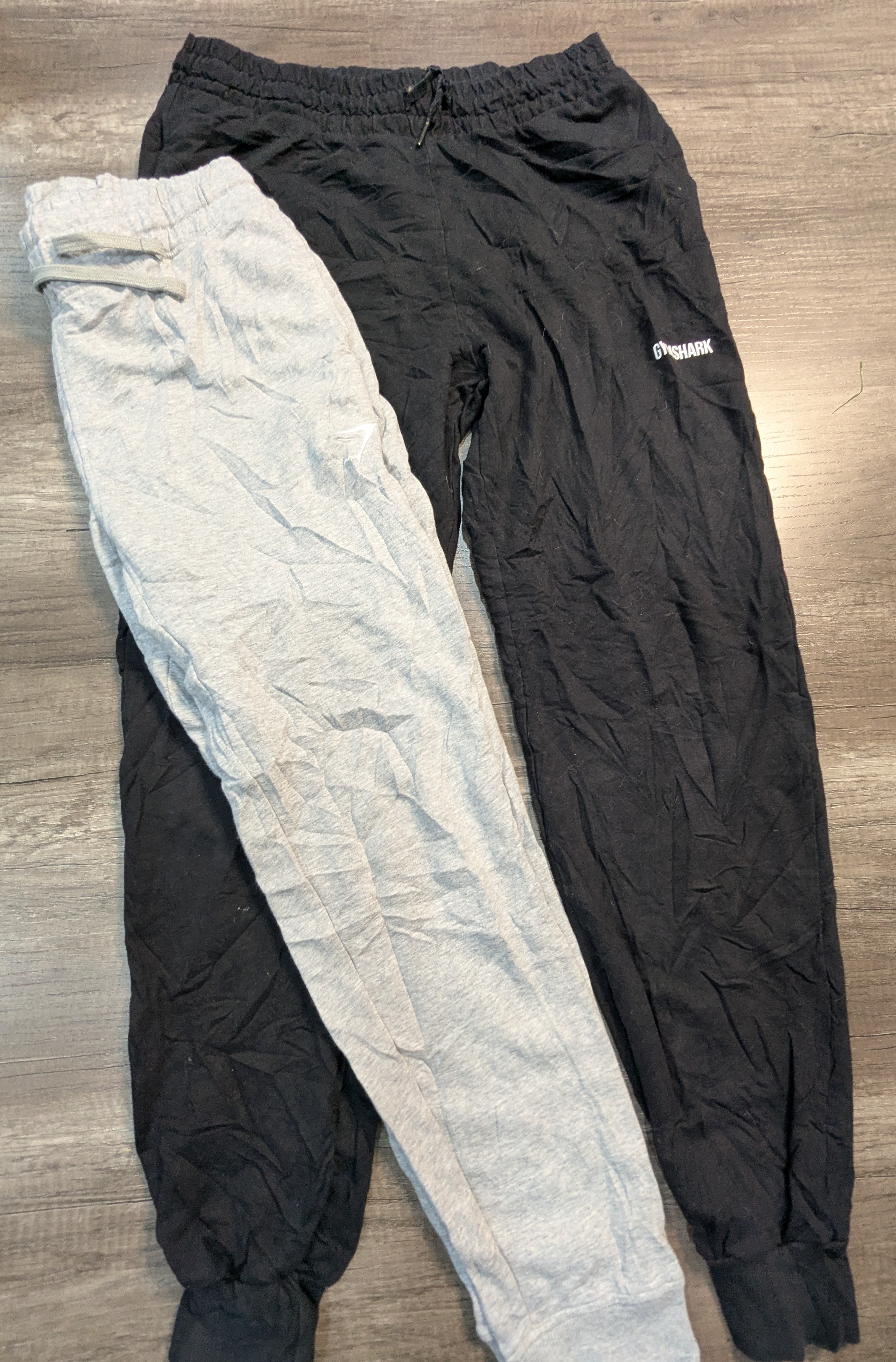 3219 - Gymshark Trousers