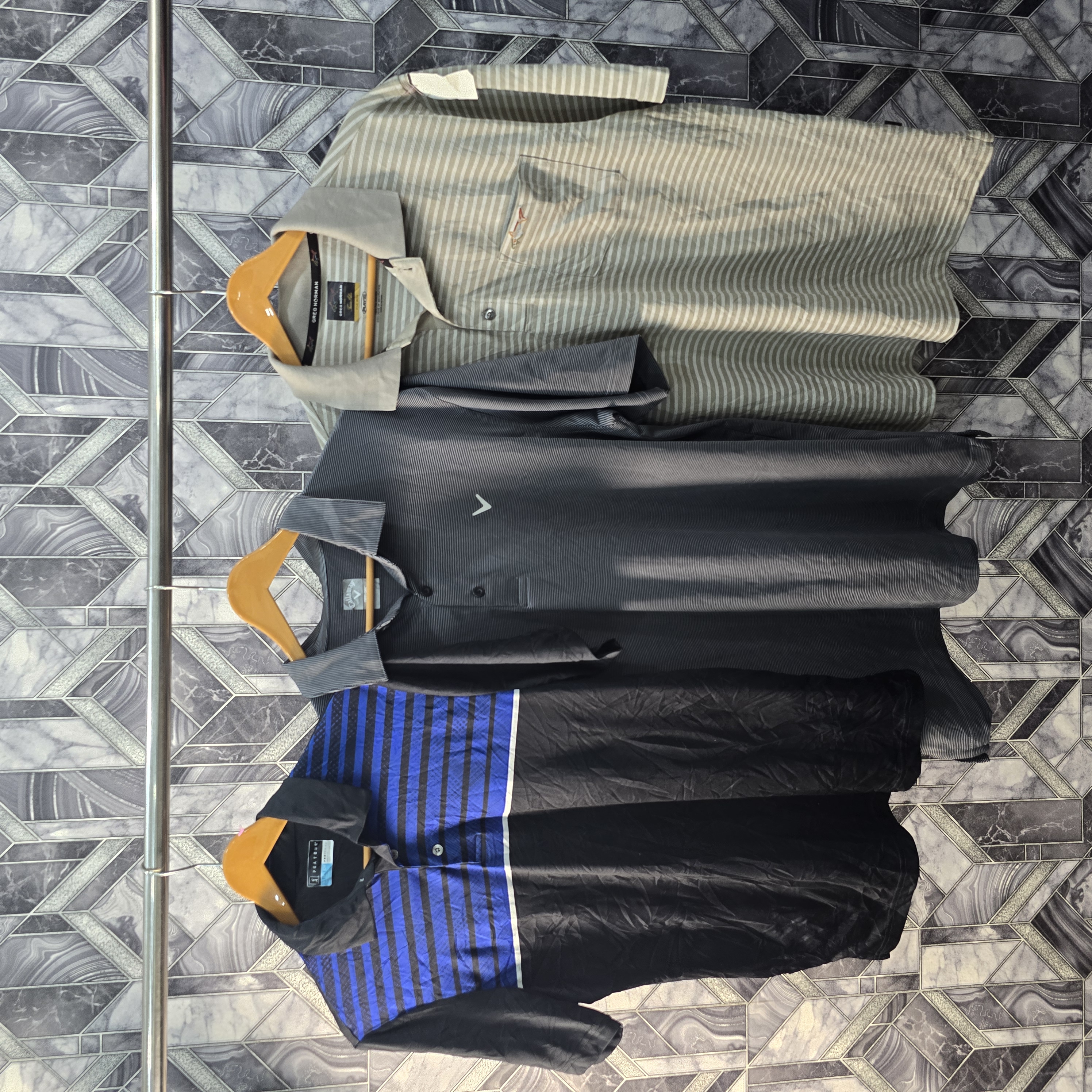 AVG-0170 Mix Branded Golf T-Shirts