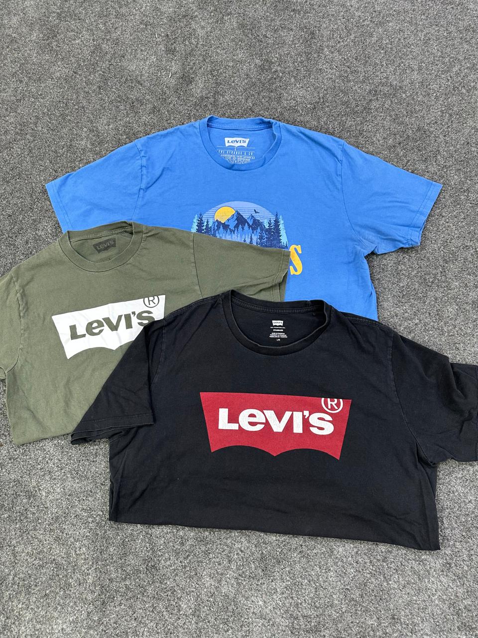 CRZ1563 Levi’s T-Shirts