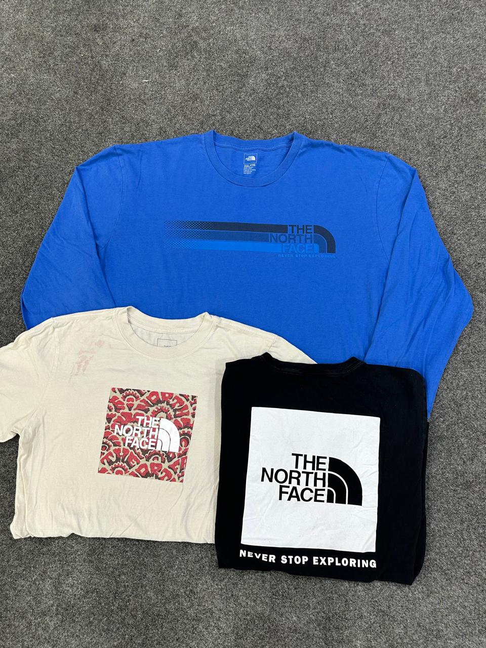 CRZ1564  The North Face T-Shirts