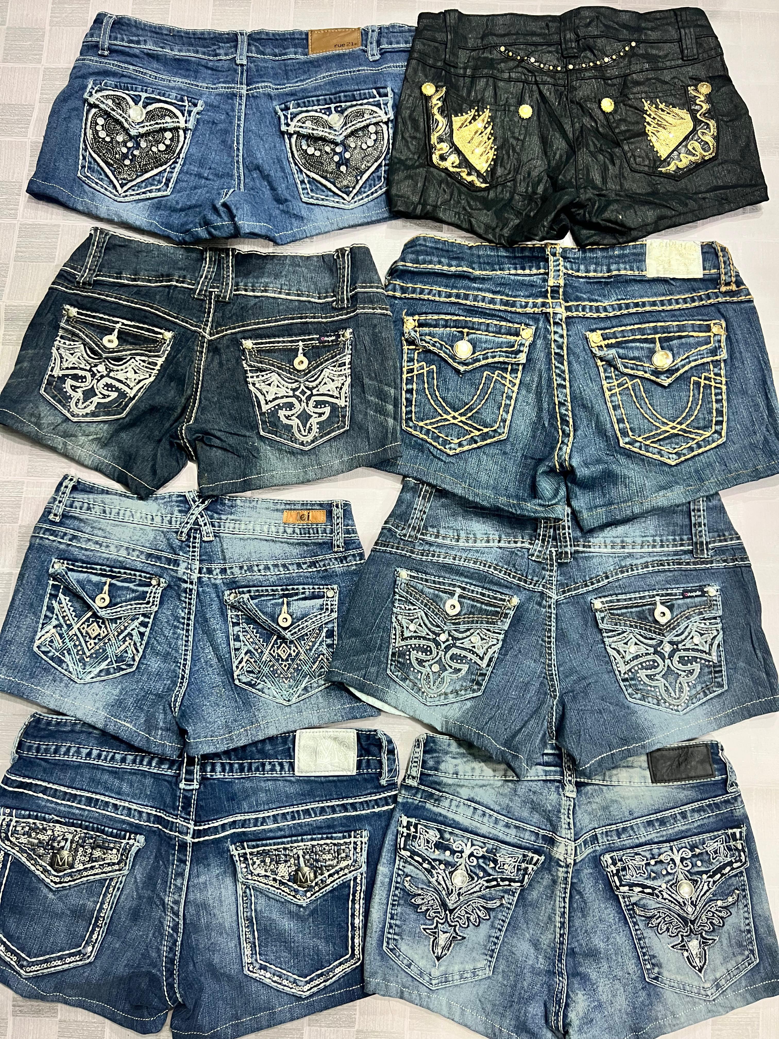 R372 Pantalons courts micro mini pour femmes revalorisés avec embellissements