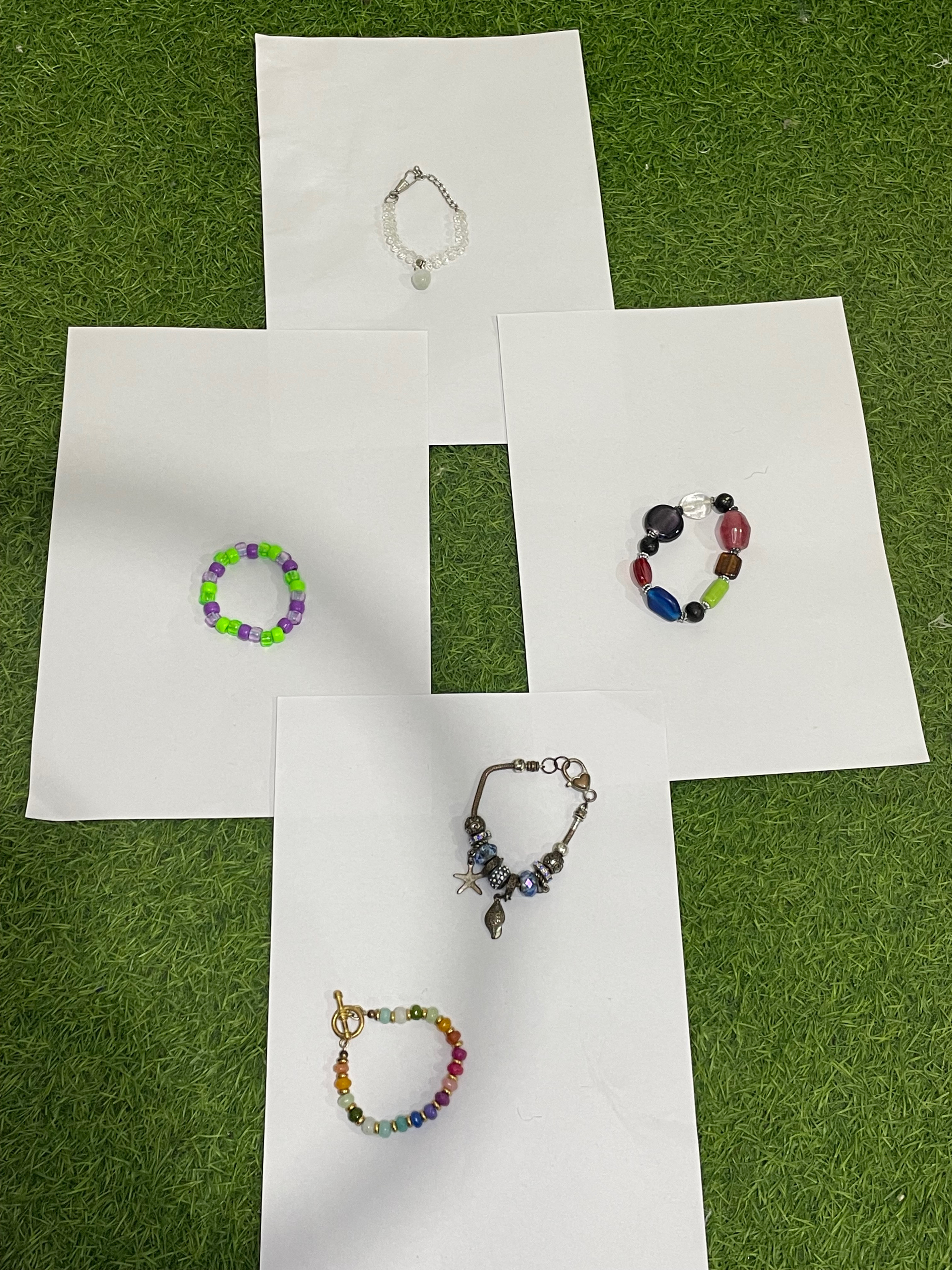 (FV-908) Handgemachte Perlenringe & Armbänder Bundle – Y2K Indie Stil