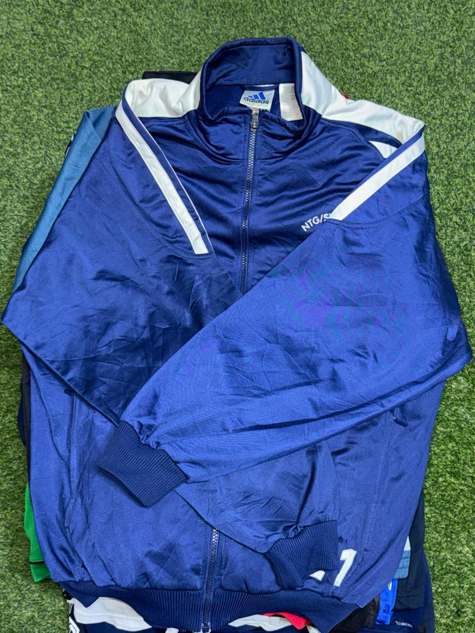 Mixed brand tracksuit