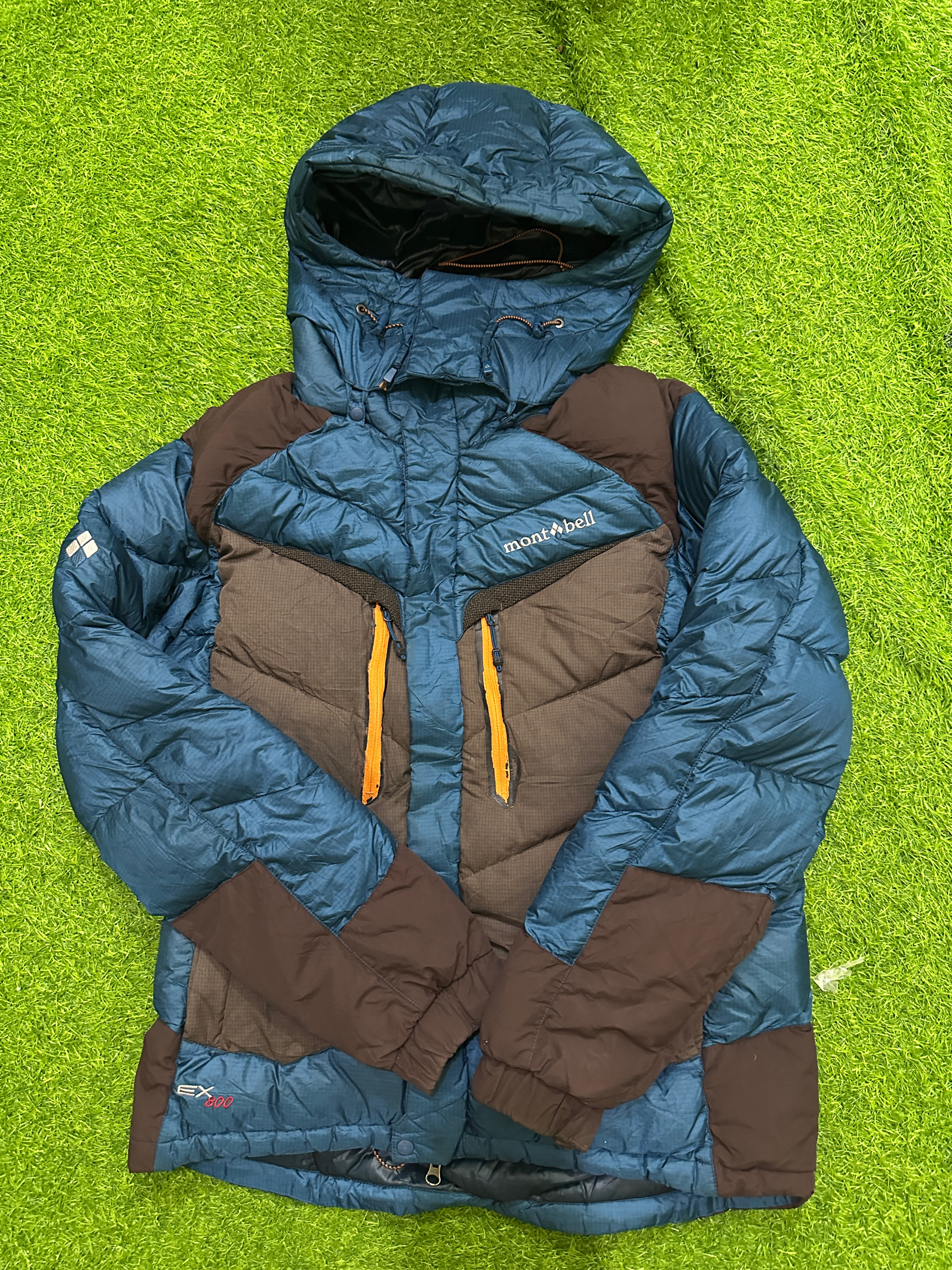 montbell hooded puffer jacket