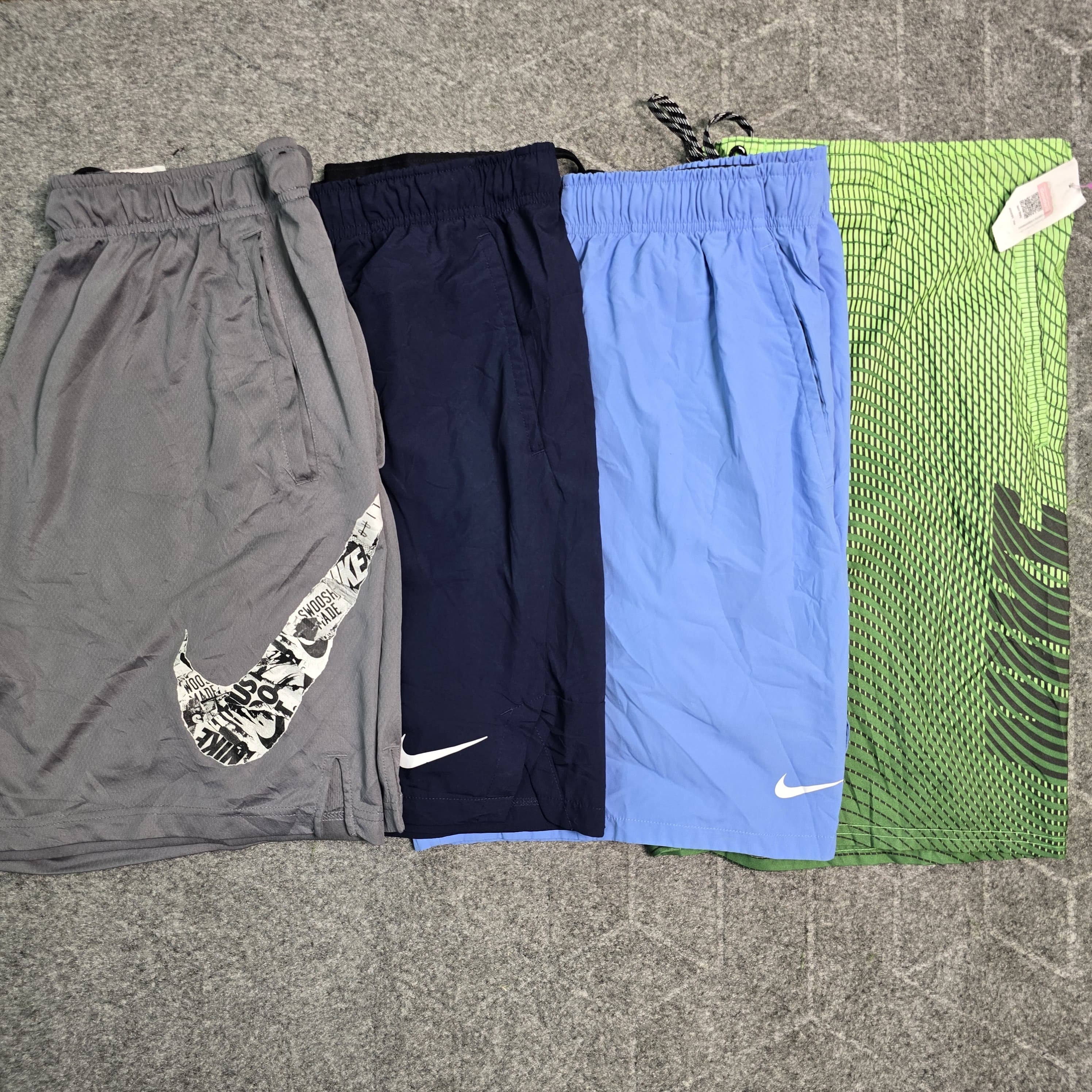 AV-0763 Nike Men Shorts