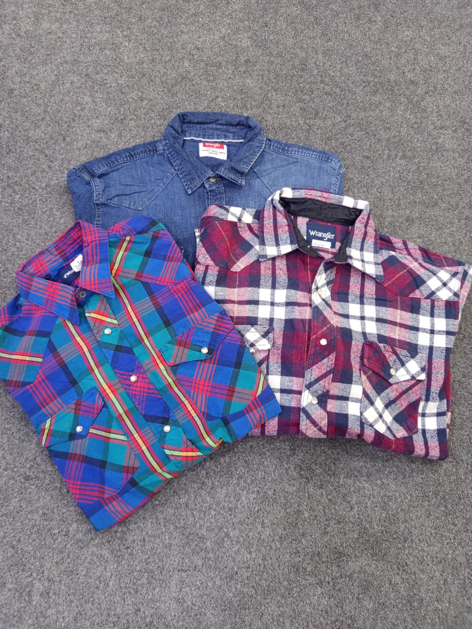 ZV1624 Wrangler 2-Pocket Snap Button Men’s Shirt