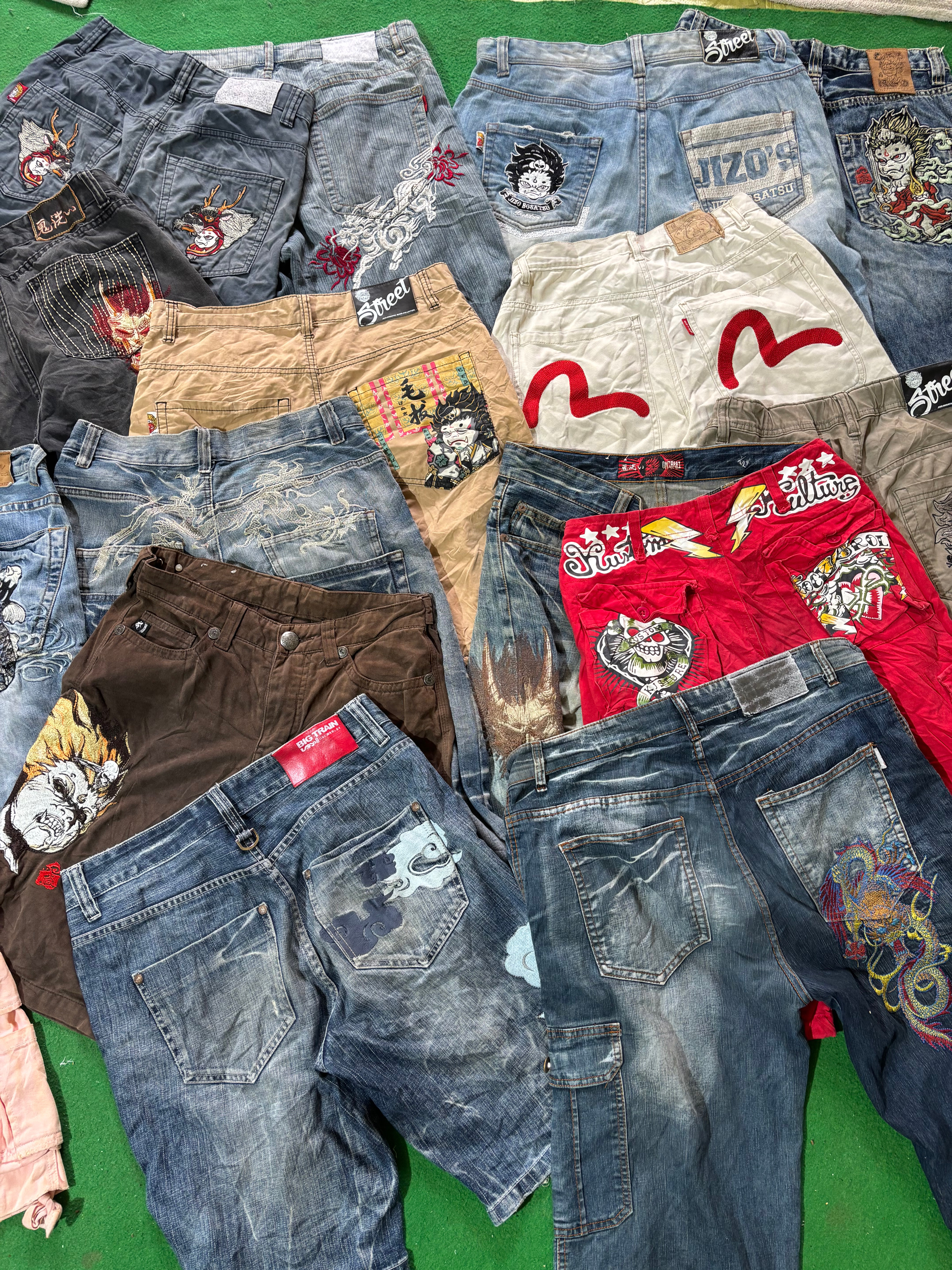 Broderie courte de style japonais