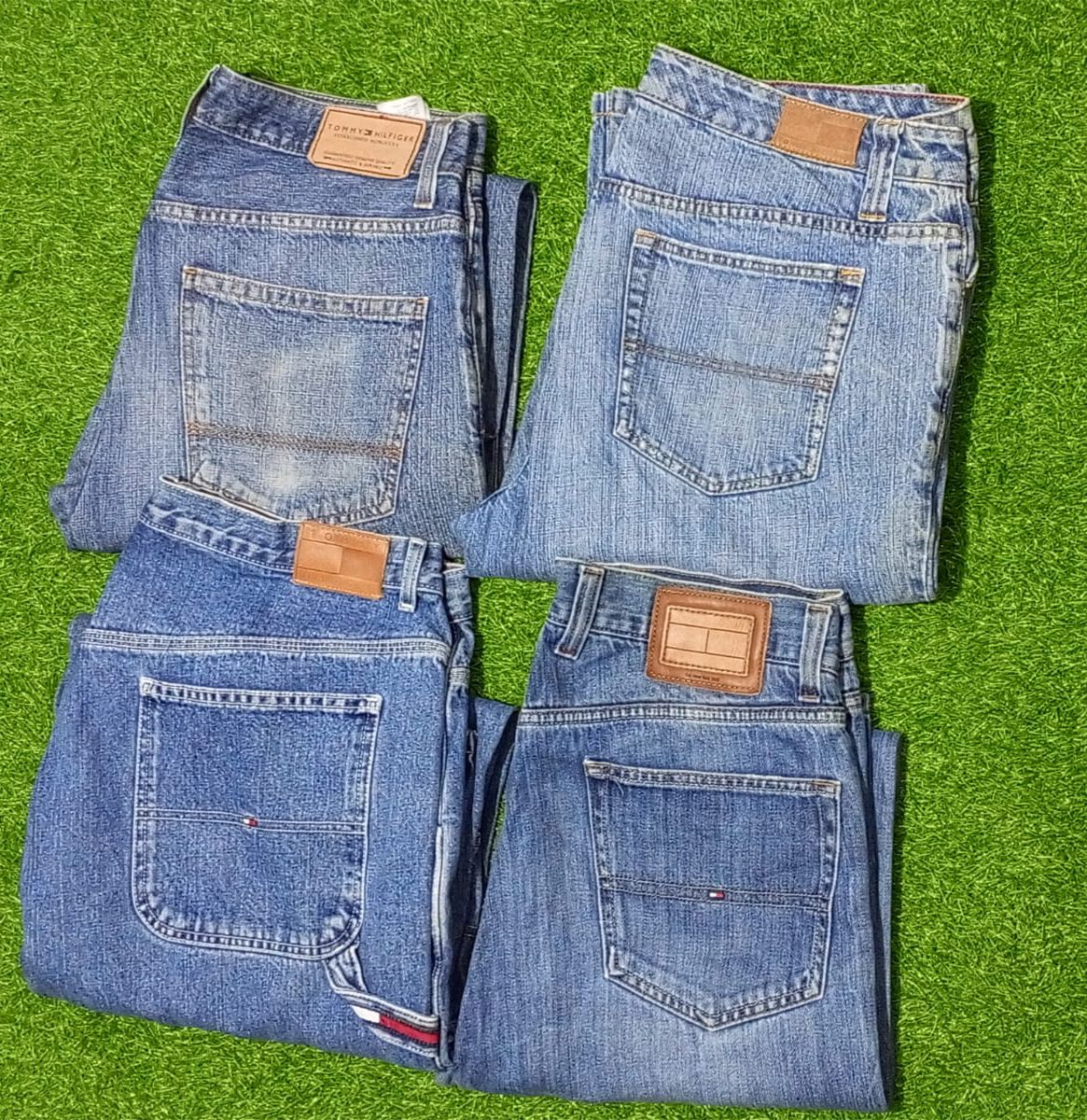 TOMMY HILFIGER JEANS (MD 1492)