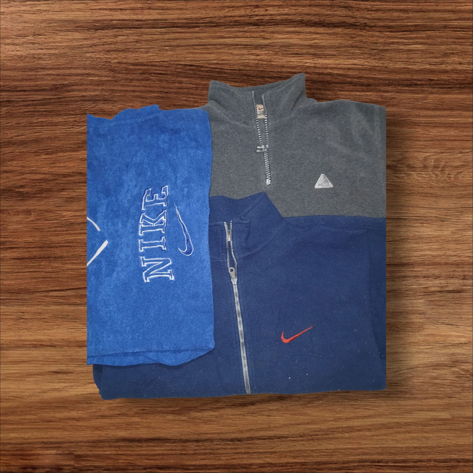 Nike t-shirts